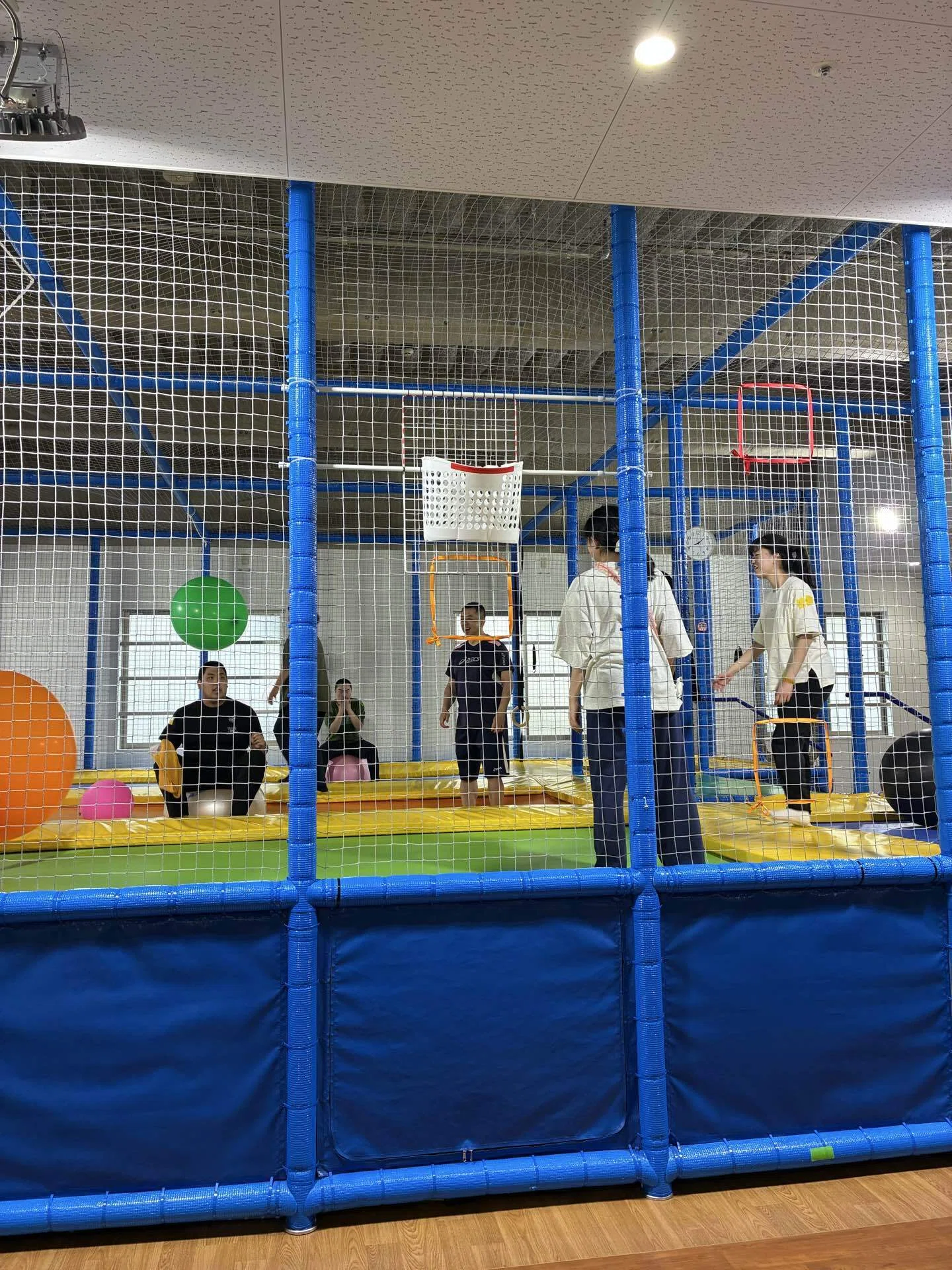 自宅がスポーツジムに大変身＼(^-^)／♪ 障害者専用ジム「にしはちスポーツジム」に行ってきました！｜あずいず