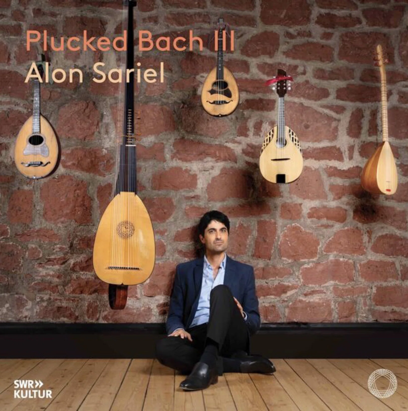 アロン・サリエル《Plucked Bach III》ーマンドリン、リュート 