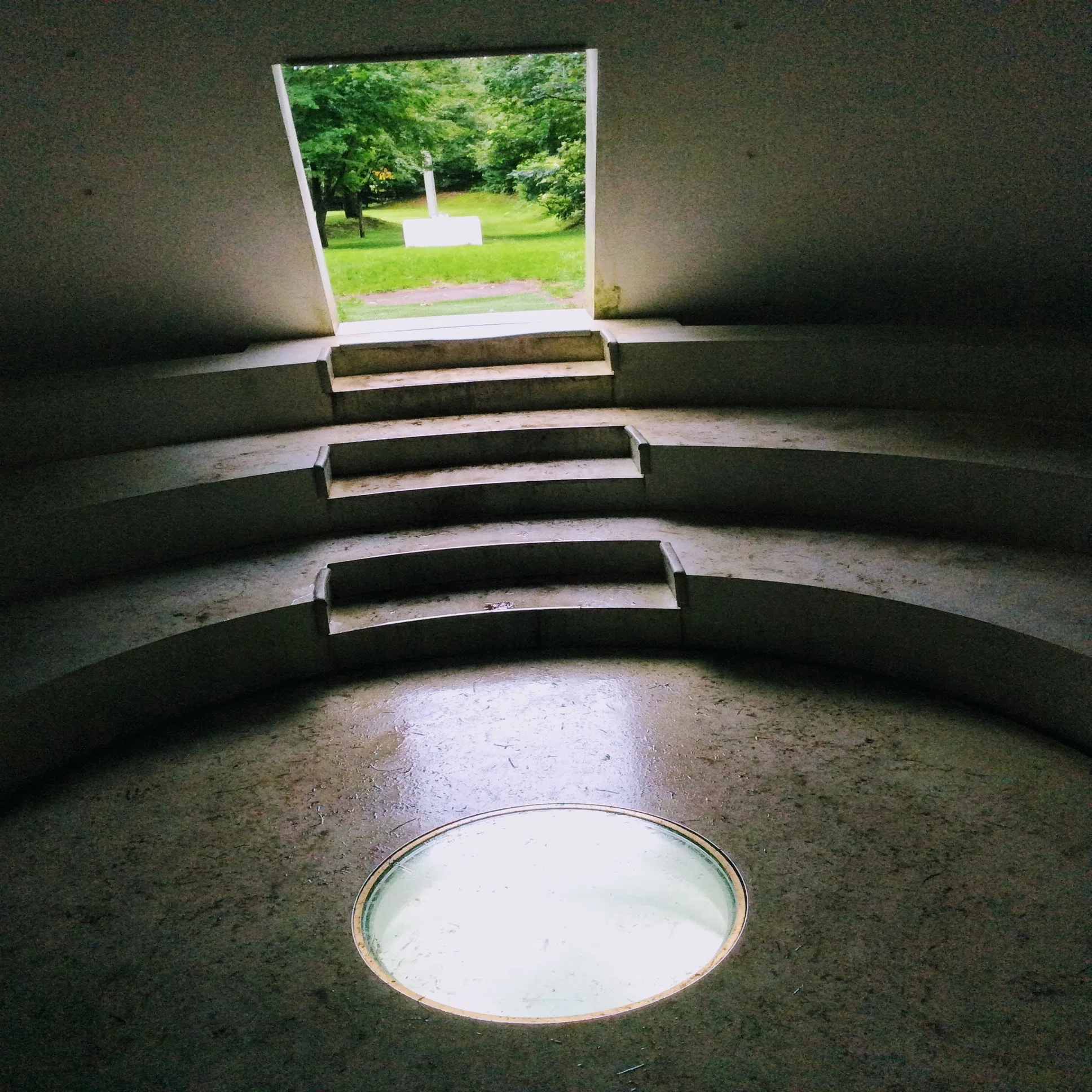 Art That Crosses Boundaries | What I Saw Within the Stairs.｜慶鹿 