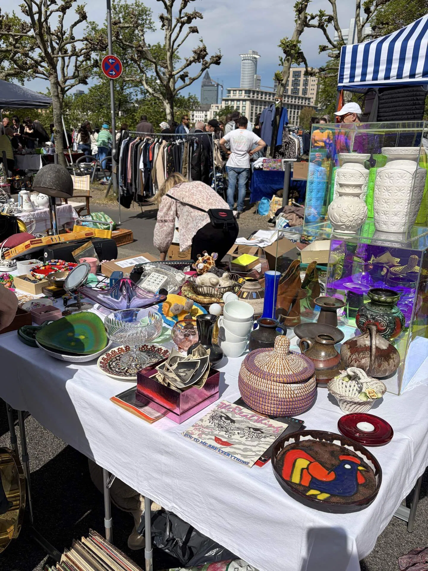 週末の蚤の市｜フランクフルト｜kee｜ドイツでの暮らし