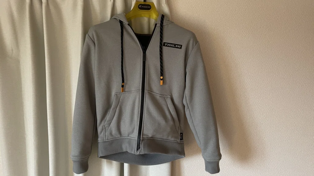 私服に近いジャケット「RSタイチ コーデュラフーディ RSJ330」を