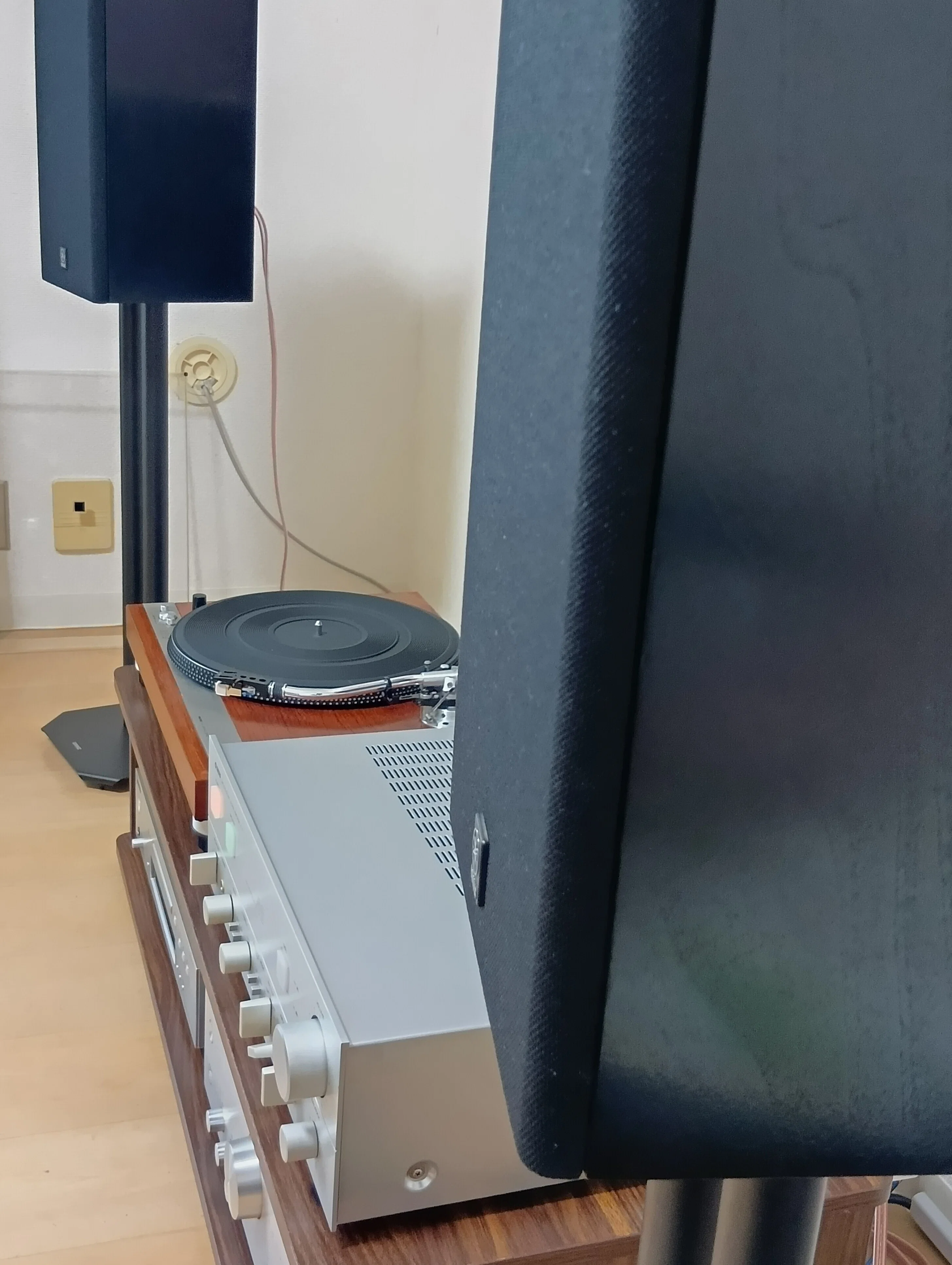 1970年代ビンテージオーディオの底力、スピーカー☆YAMAHA NS-10M