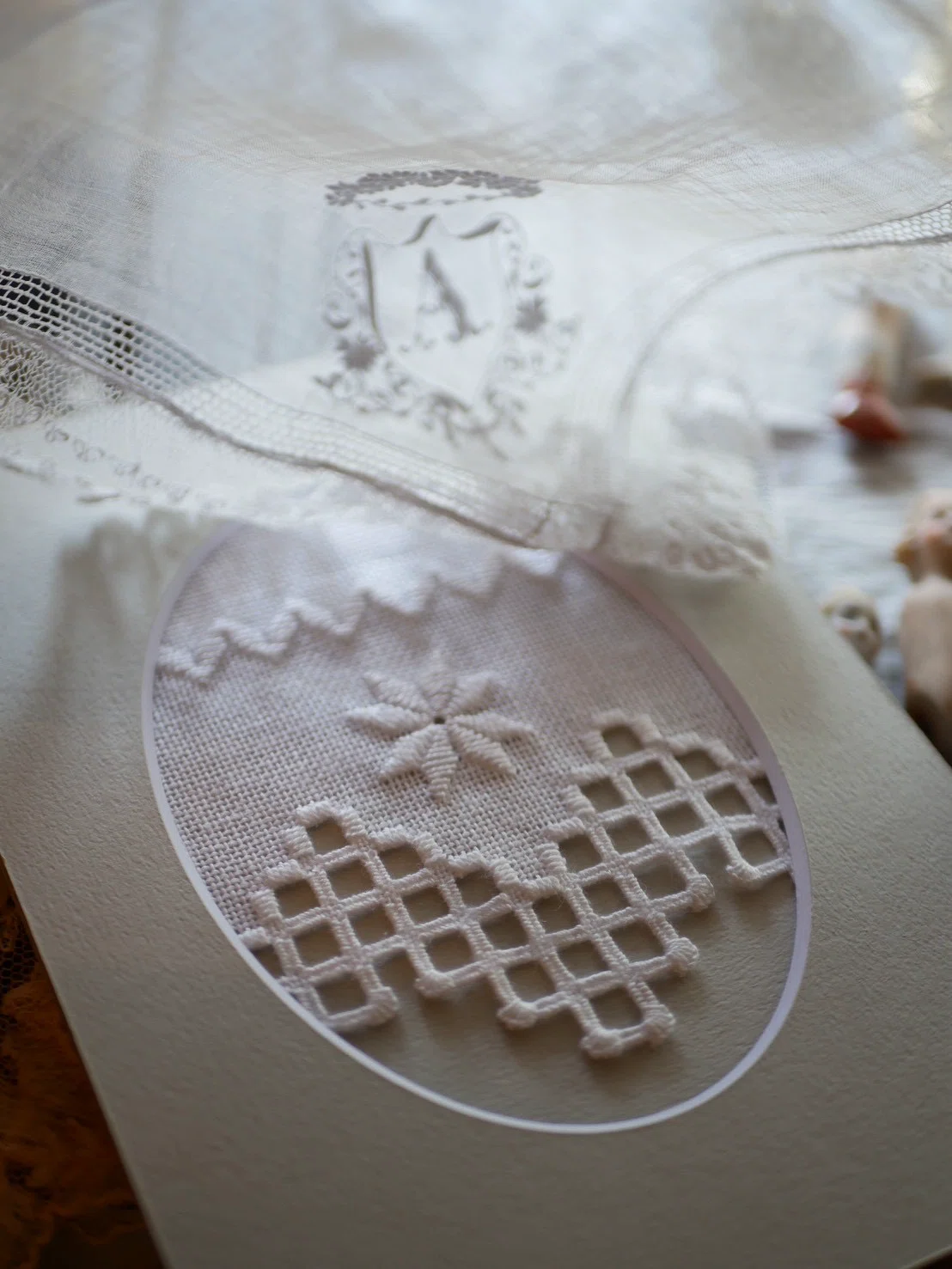 ゼロから始めよう。ハーダンガー刺繍に挑戦｜刺繍デザイナー 福田彩