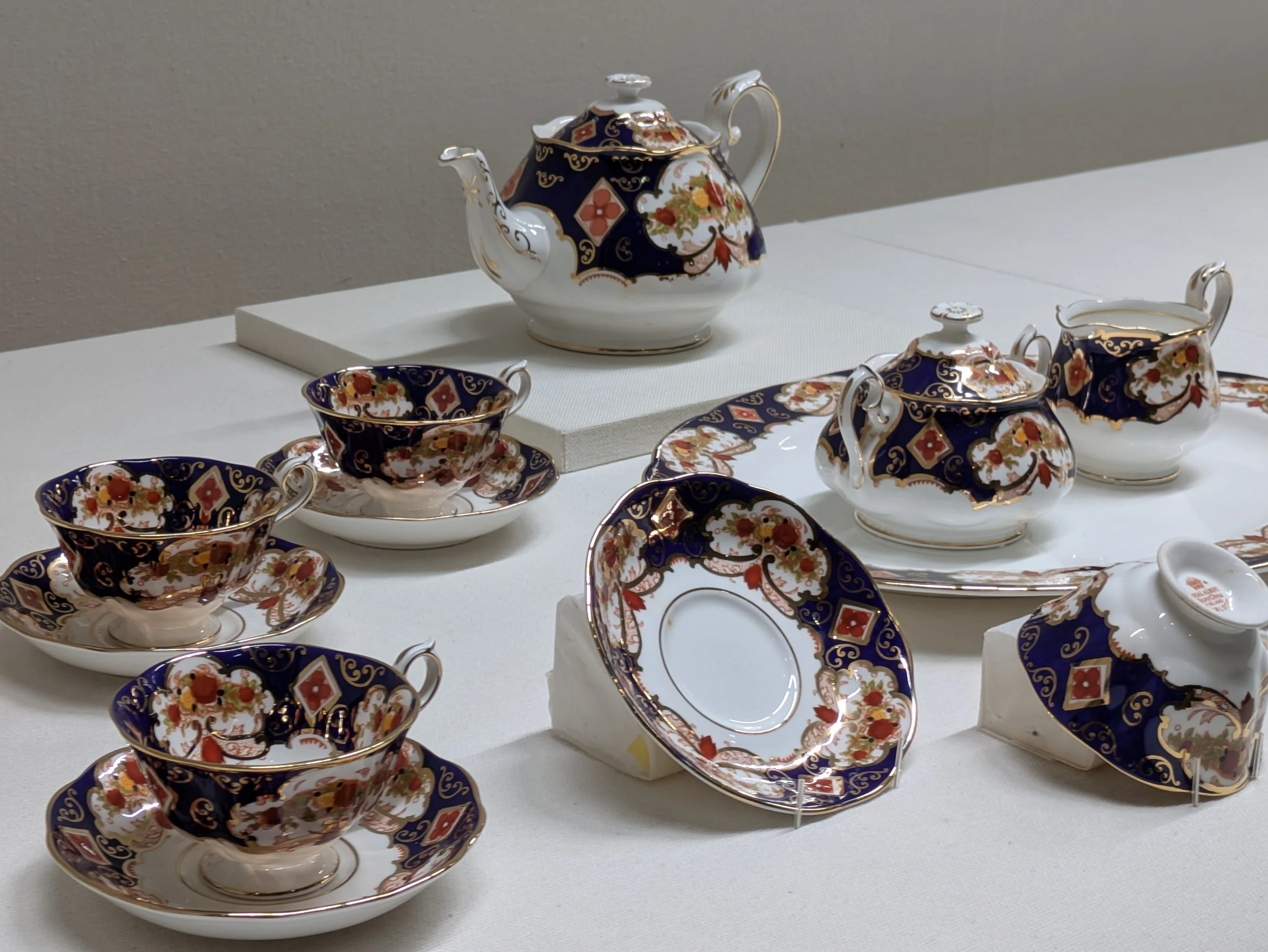 愛知県陶磁美術館『茶の饗宴』展・ティーセット｜レオナール・フグ田🐚