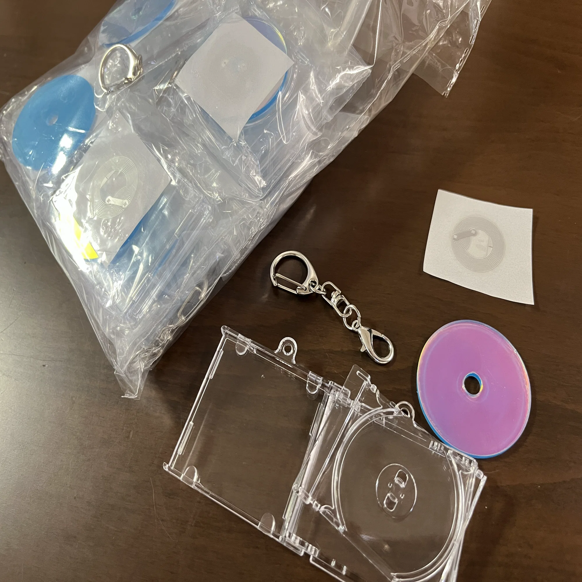ミニCDキーホルダーを自作してみた｜ピロッシー(PiroP)