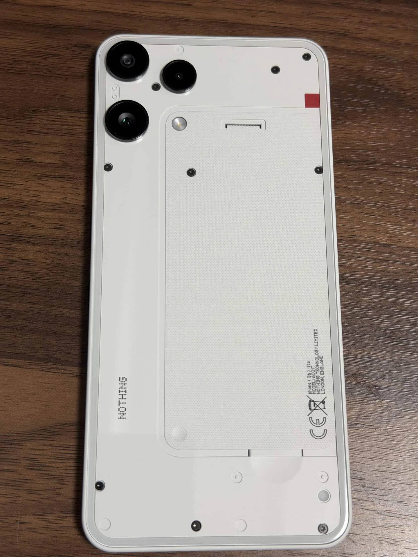ありふれた性能でコスパ最強「Nothing Phone (3a) Lite」という選択｜Key