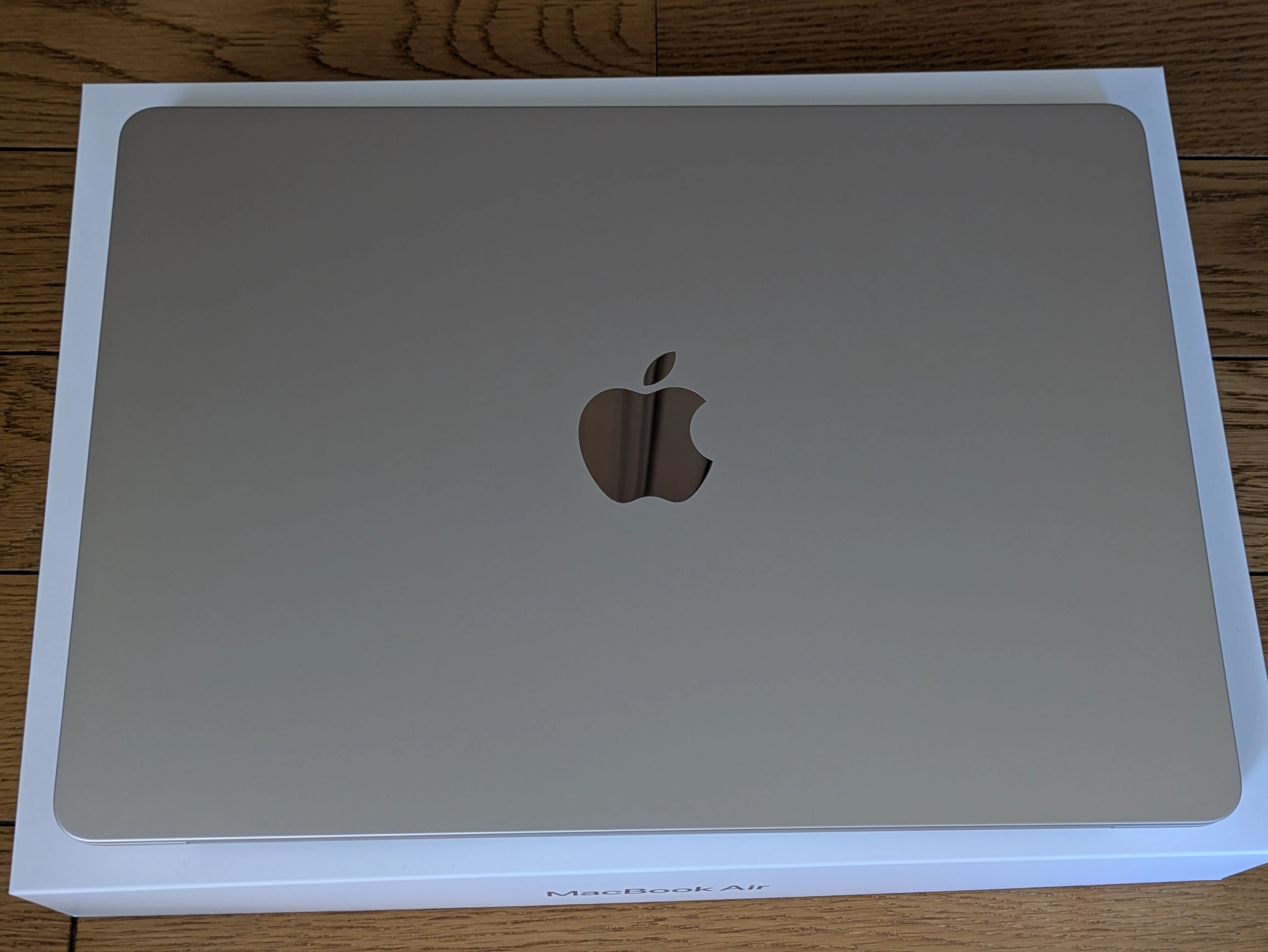 MacBook Air届いた〜㊗️Macデビューだ〜🎊｜ねこちゃん
