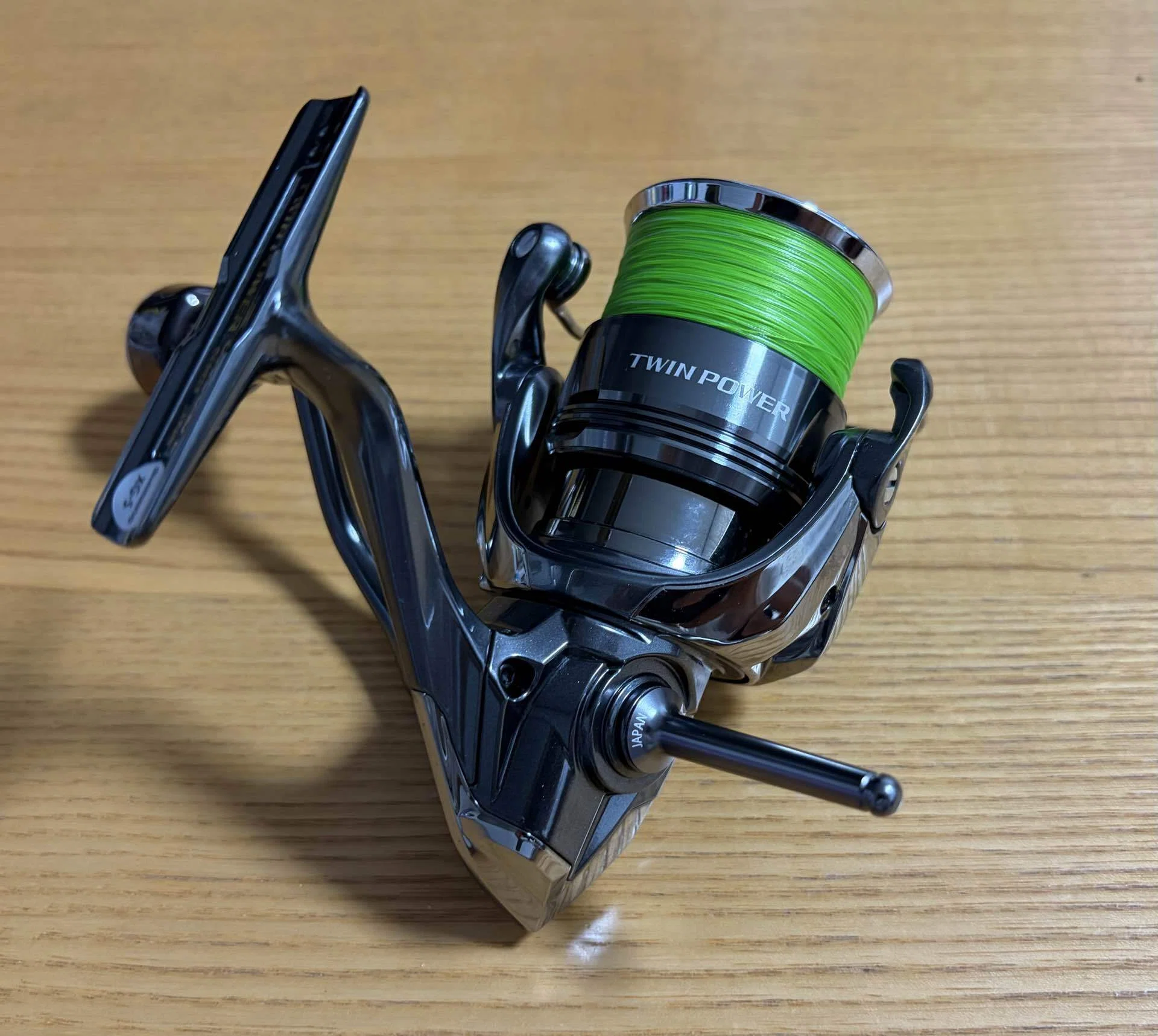 リールバンパー リールスタンド mtcw 美品 SHIMANO 22ステラ C2000SHG