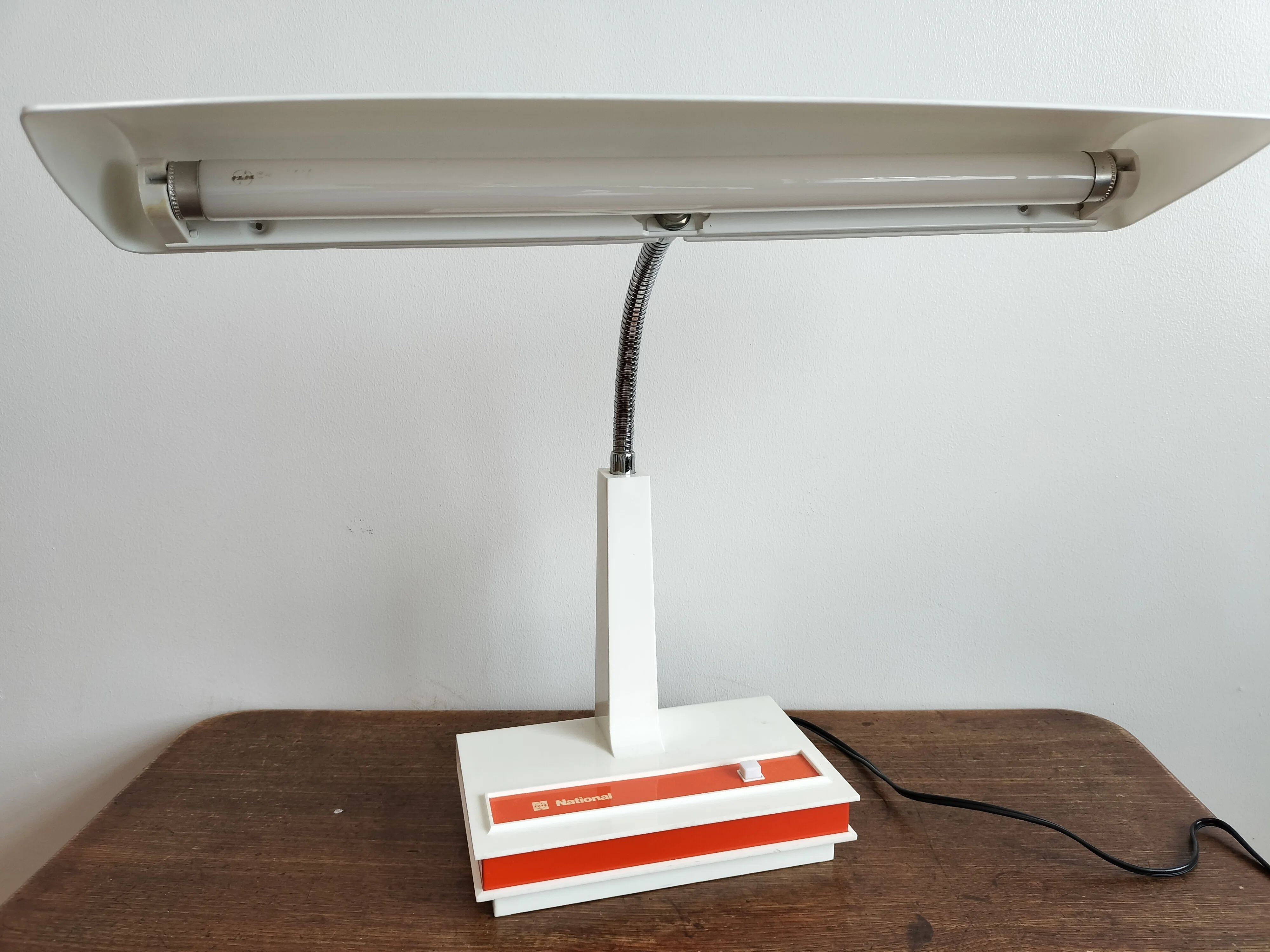 レトロ家電のすがた ナショナル電気スタンド｜RYU KASA