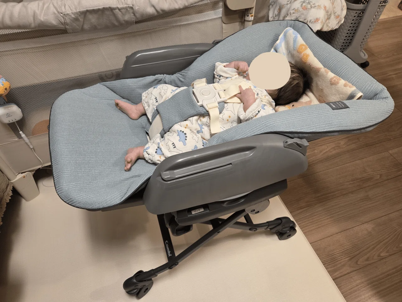 美品　ネムリラ　AUTO SWING ハイローチェア 育児】電動ハイローチェア導入！ ネムリラ AUTO SWING レビュー｜0y1m