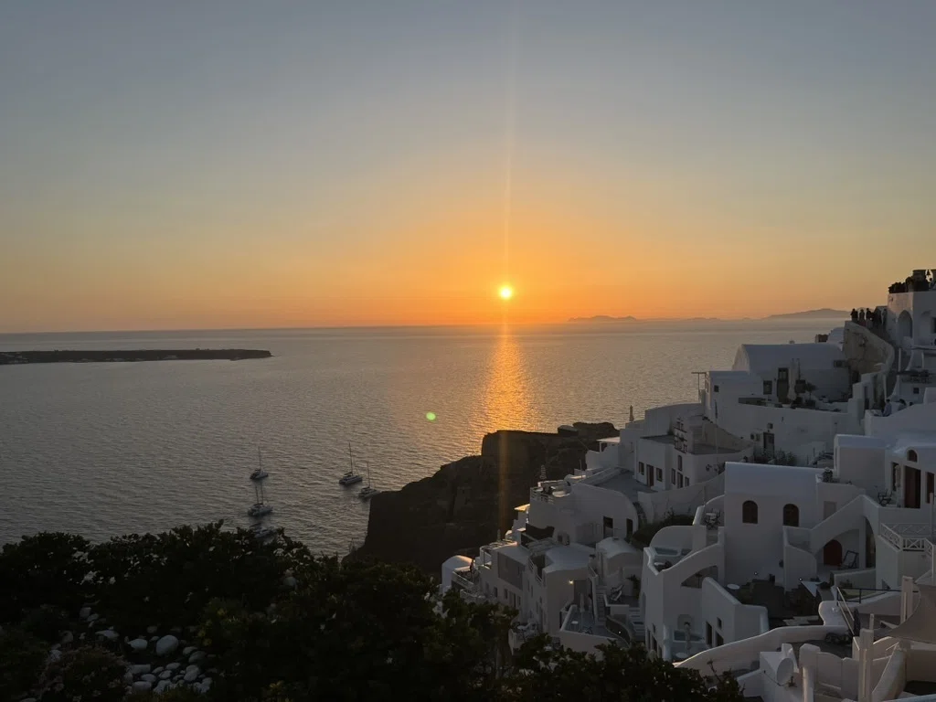 2026年GW】ギリシャ・スペイン周遊ハネムーン①：青と白の絶景