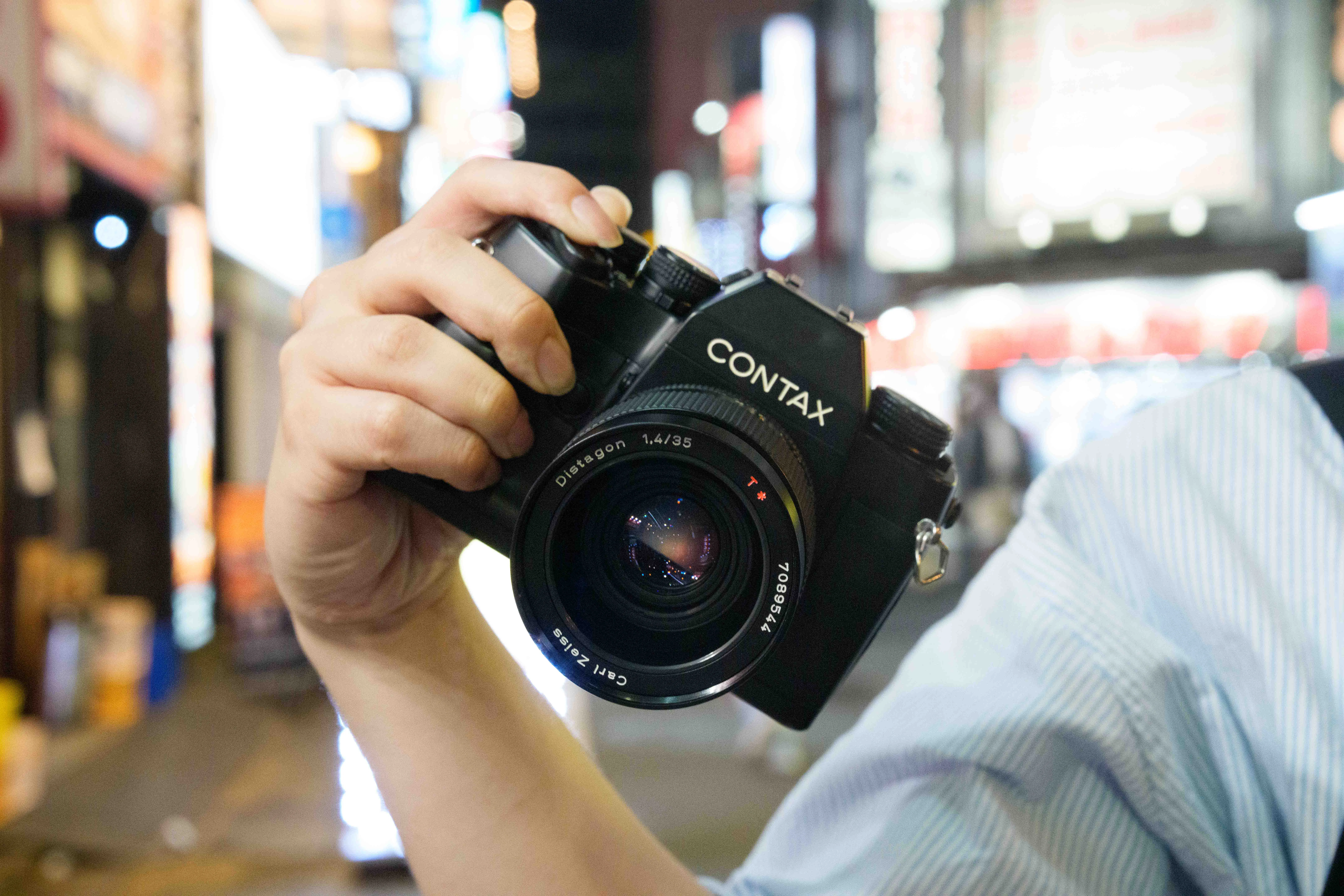 CONTAX RXで歩く。新宿、代々木の夕暮れ。シャッターを切るたび、1990