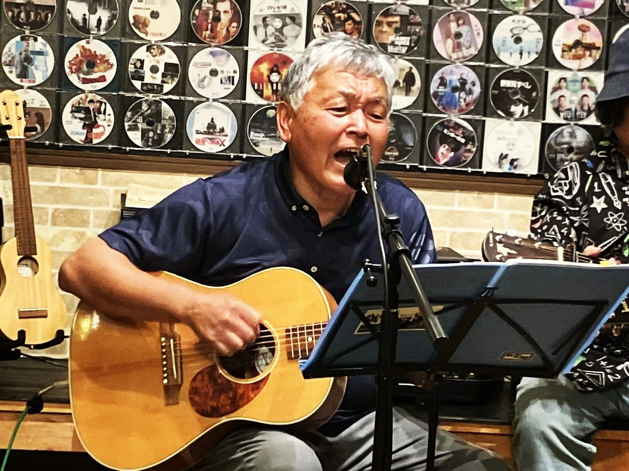 歌声喫茶」終了～！！｜アコースティックカフェHOBO.（HOBO.）