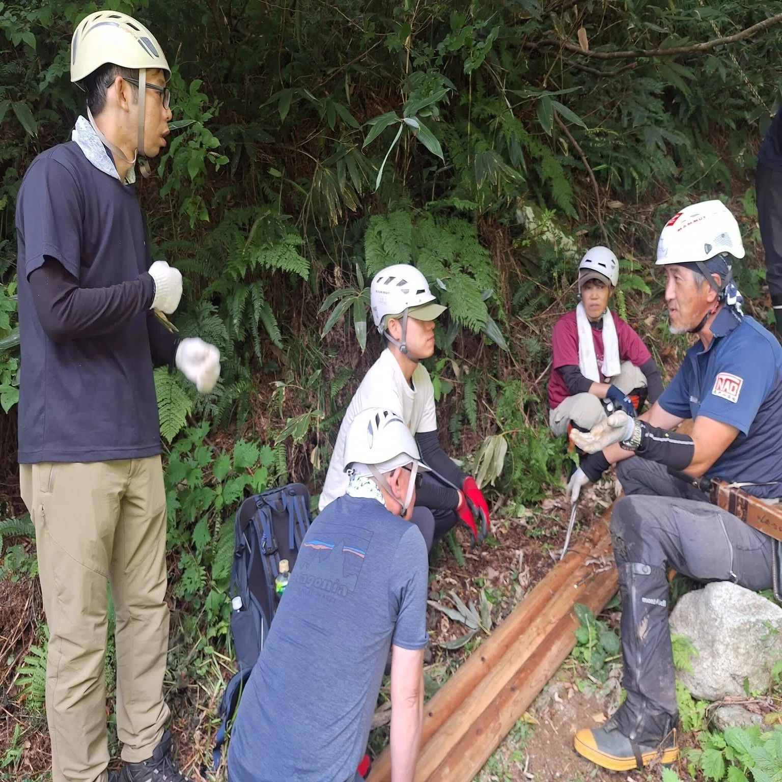 登山客を「山の守り人」へ。山形県が挑む調査・誘客・保全の好循環 