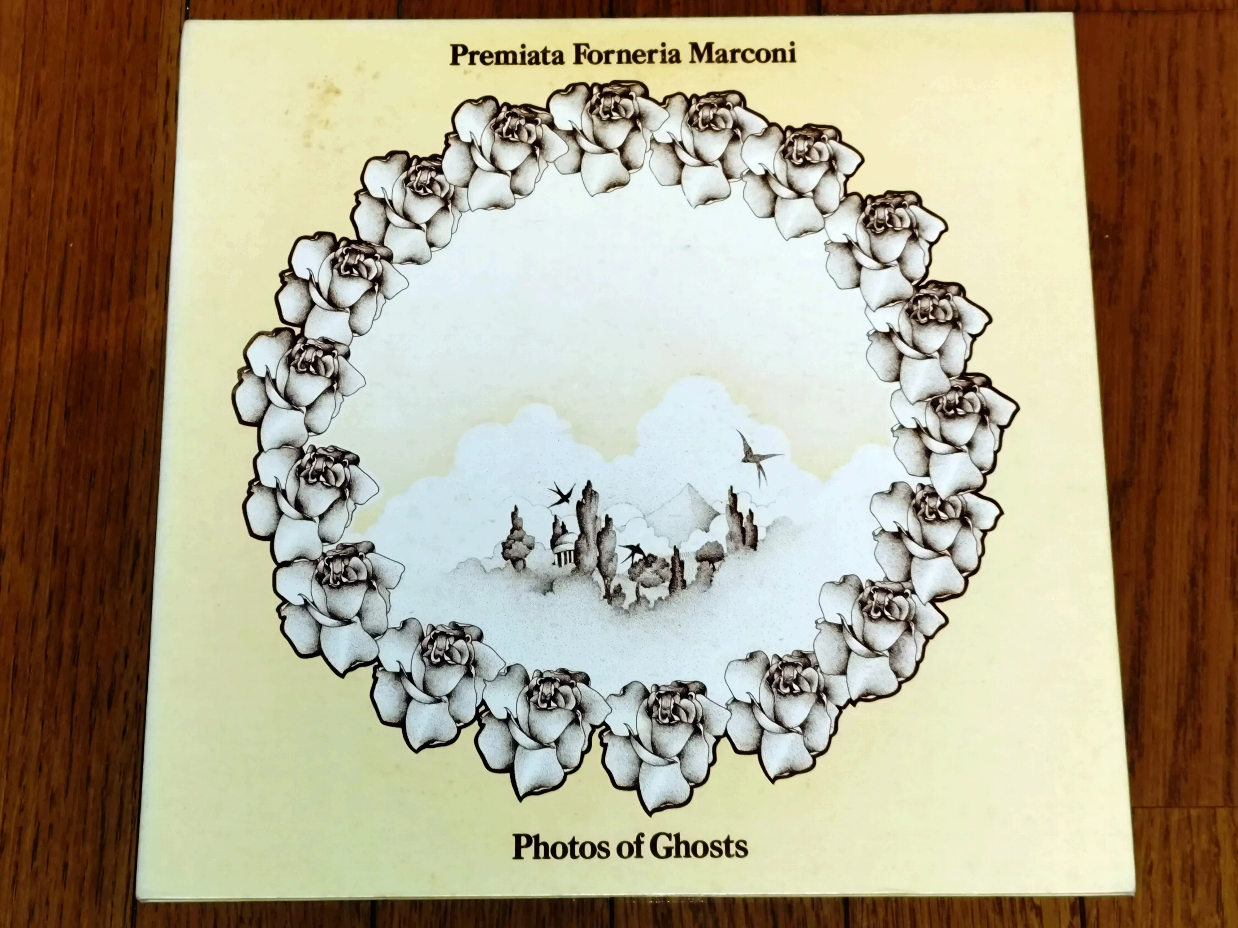 Photos of Ghosts】(1973) P.F.M. 抒情派イタリアン・プログレを知ら