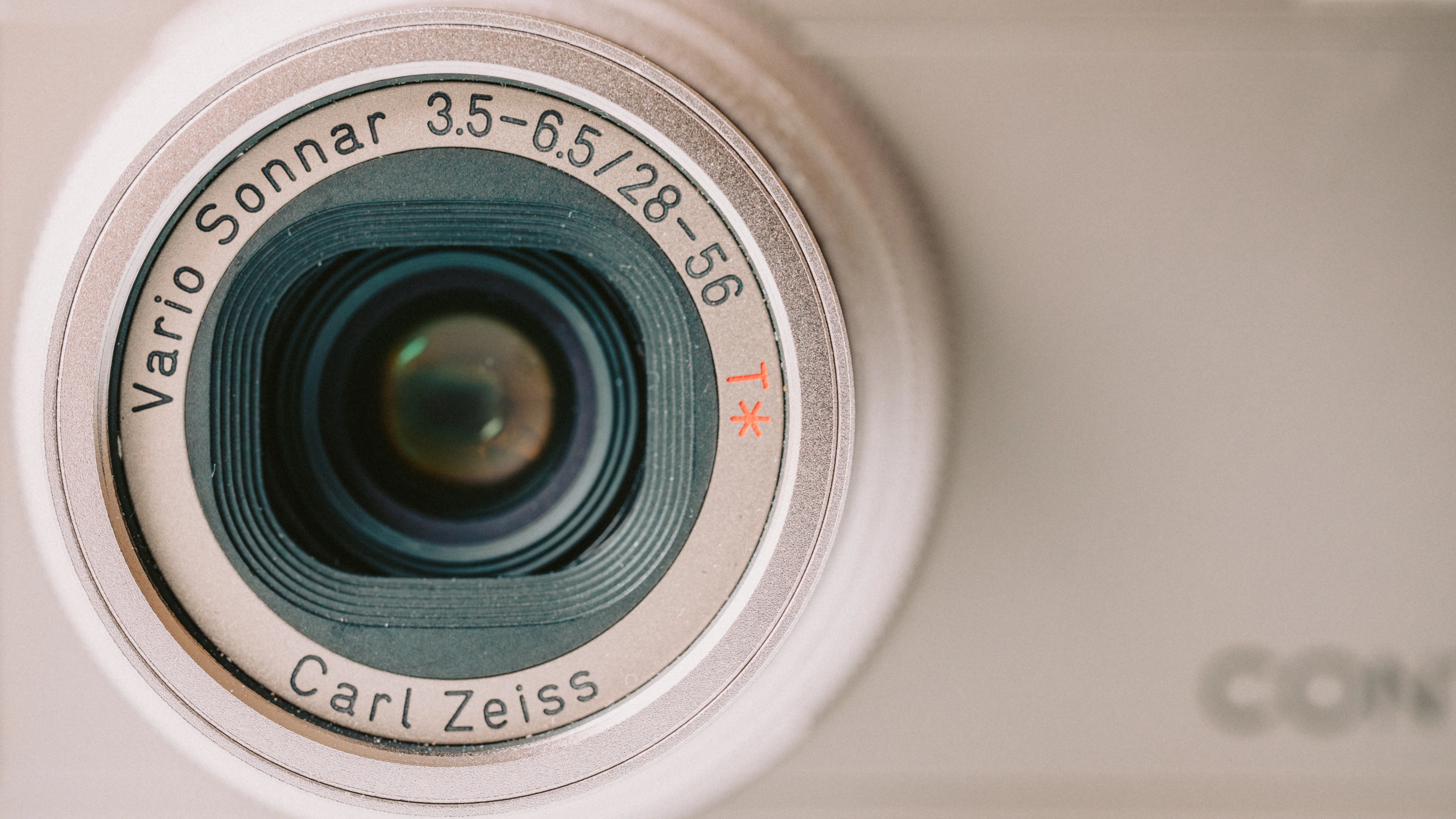 Contax TVSⅡを1年使ってみた結果｜「安価版T2」は買いなのか｜Kenta