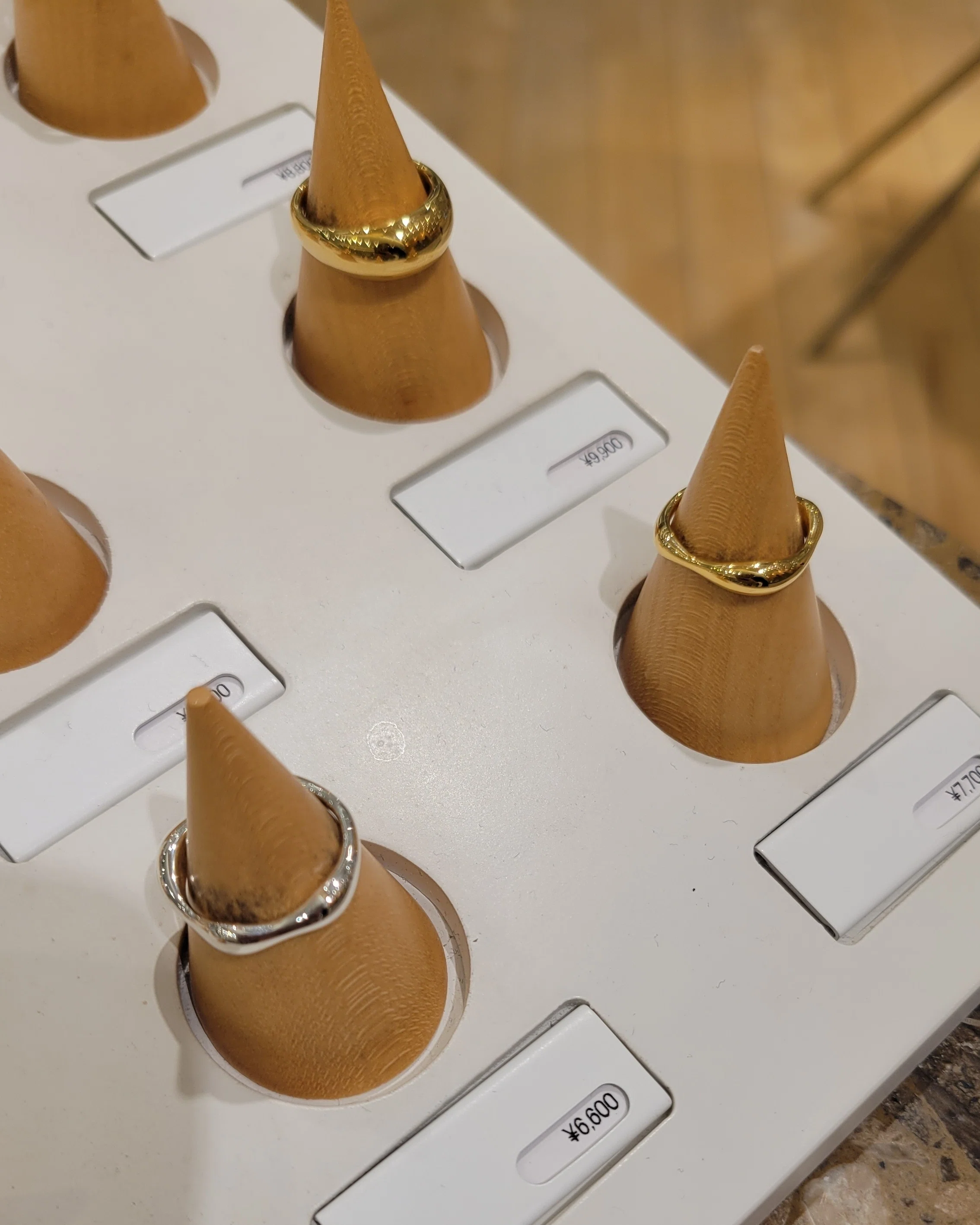 ハイブラ値上げでミドルジェリーブランドで指輪探しをしてきた件