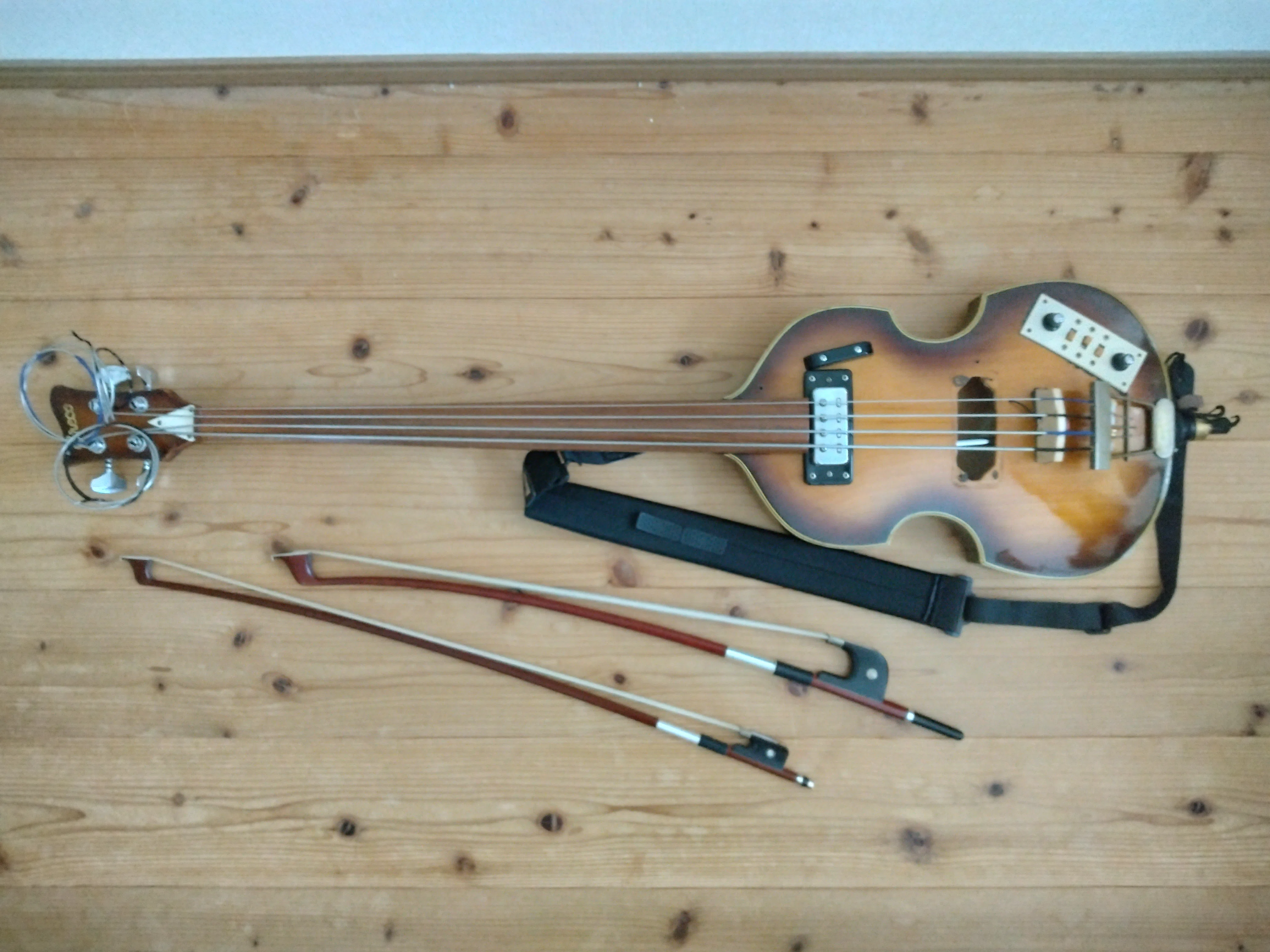 引き合い多数】【ジャンク】バイオリンベース Hofner Limited HCT 500 