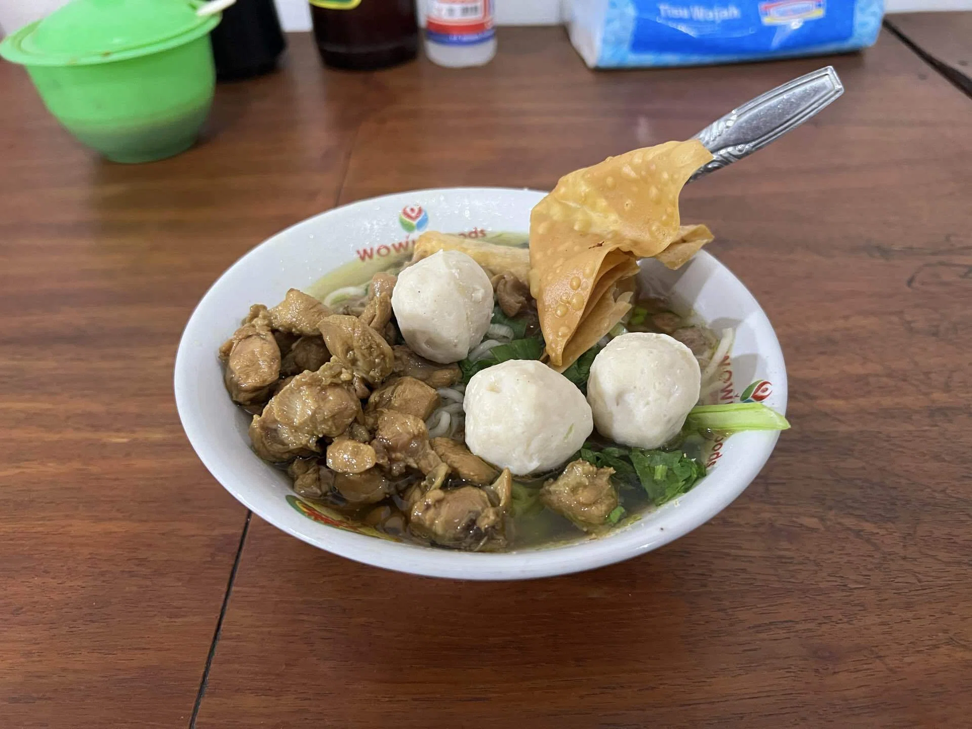 観光しないバリ・チャングーの食卓。1日1,000円で回している、徒歩圏4