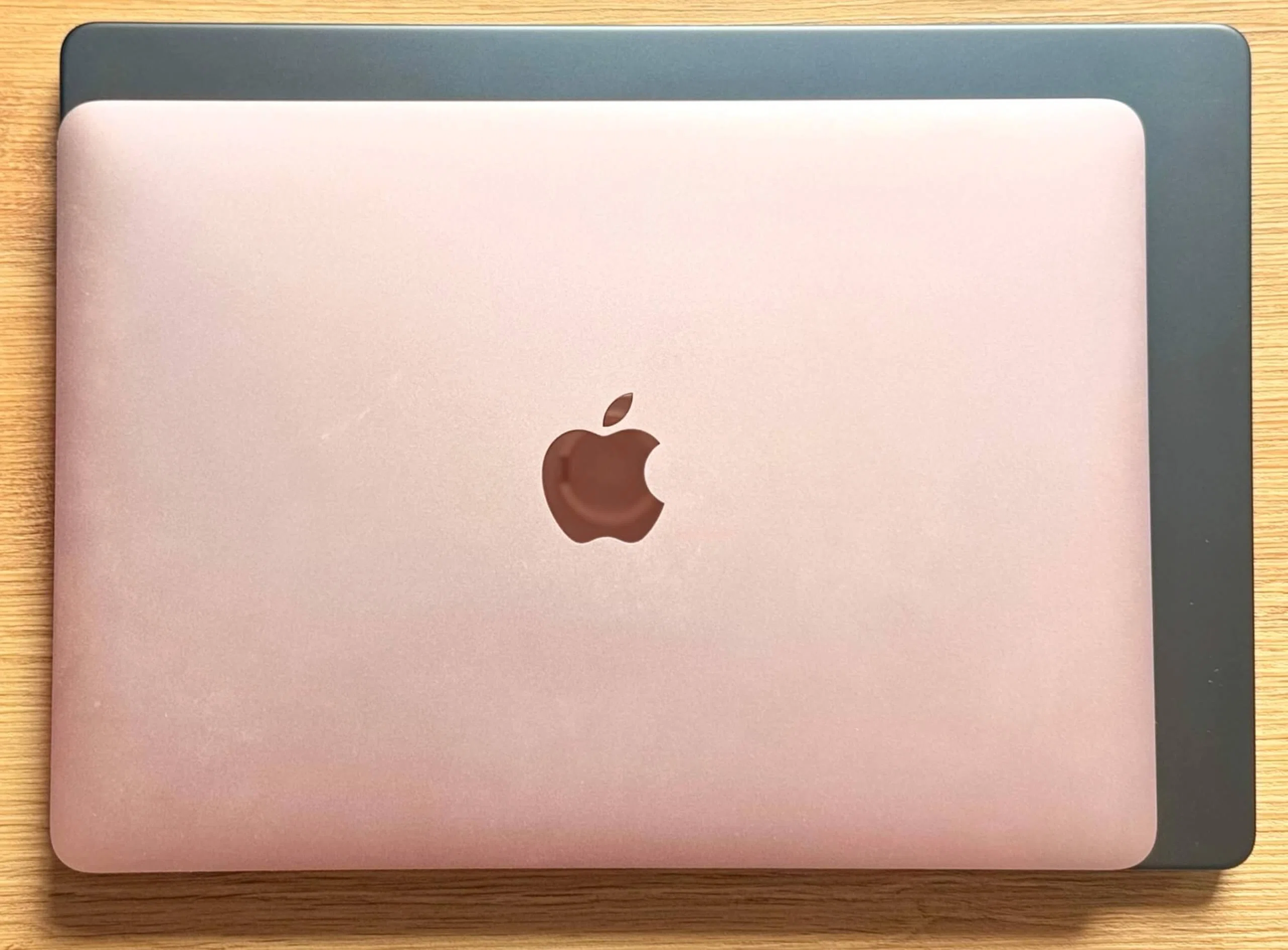 軽さ」は正義。令和8年(2026)の今でもMacBook12インチは唯一無二の存在