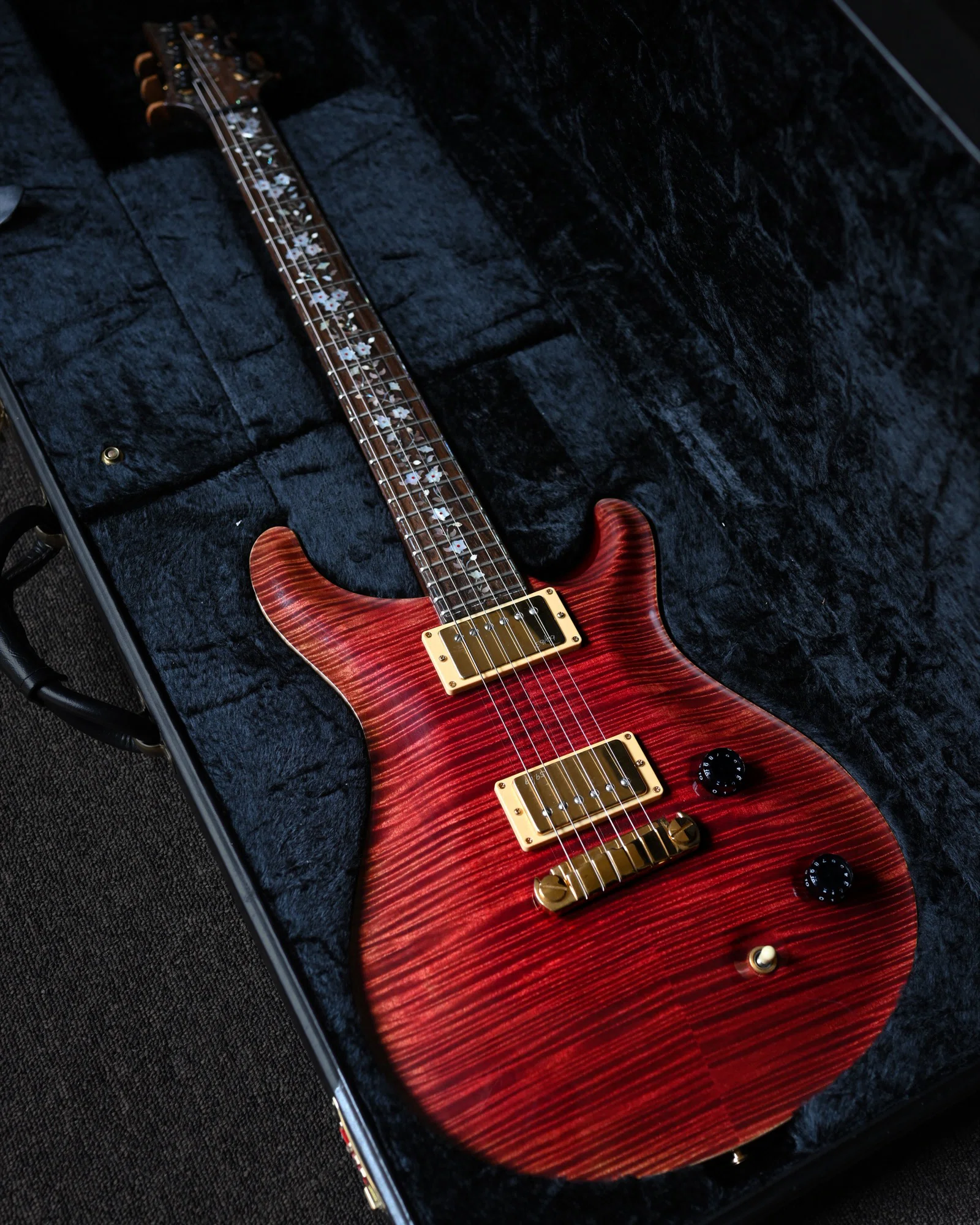 赤い PRS Rosewood Ltdの幻想｜有意義