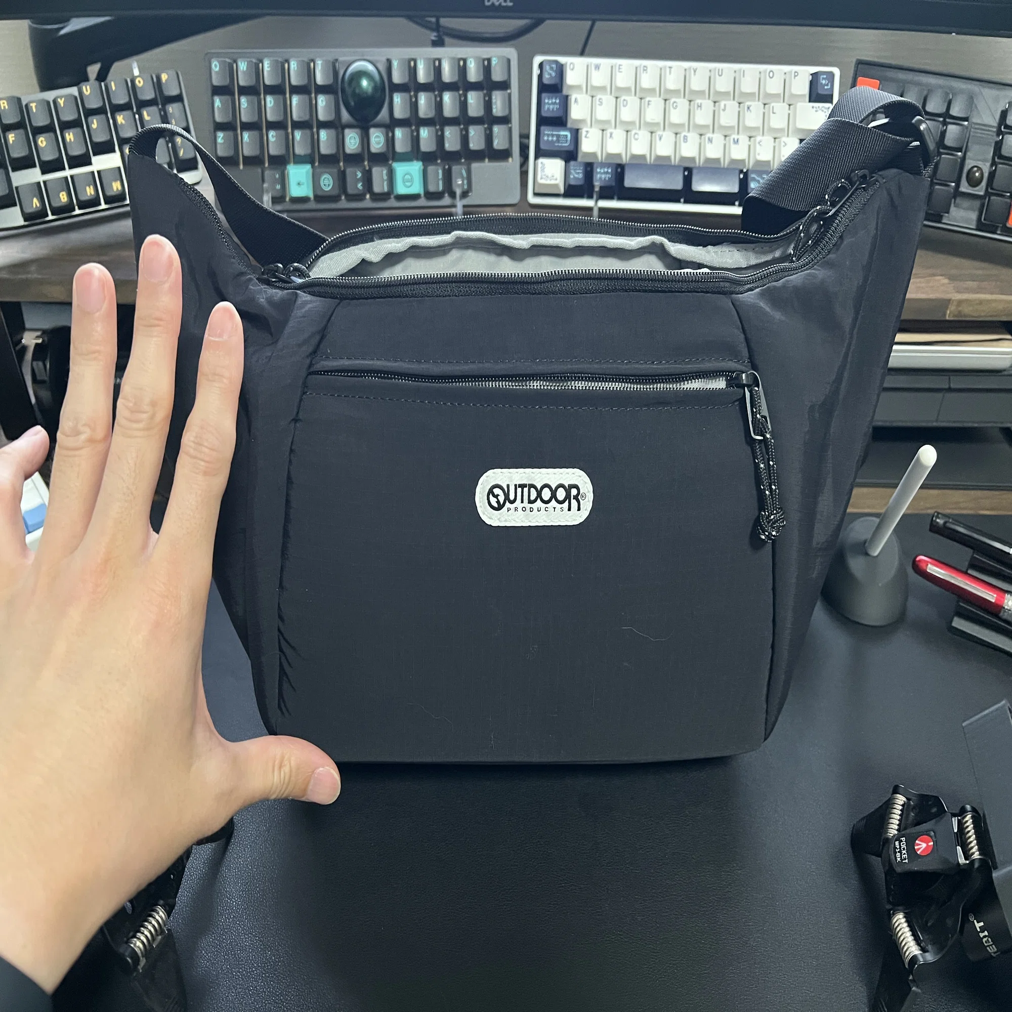 iPadが入るスリングバッグAer Day Sling 4 Maxにたどり着くまでの記録 