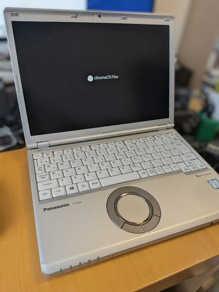 【Chrome OS 起動！】Panasonic CF-SZ6 I turned a used 