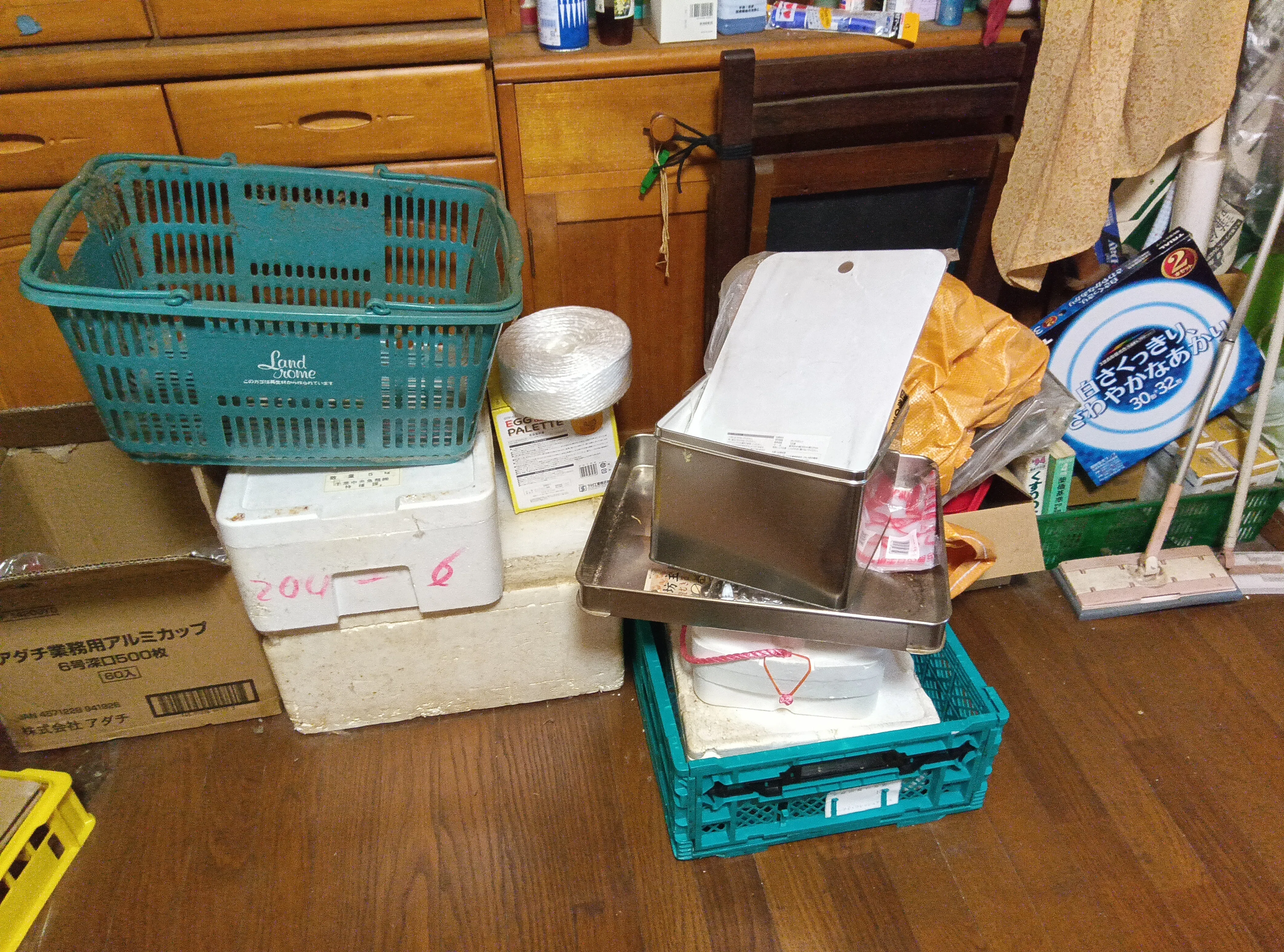 断捨離！義母の遺品整理、キッチンの片付け奮闘記【ビフォー＆途中経過