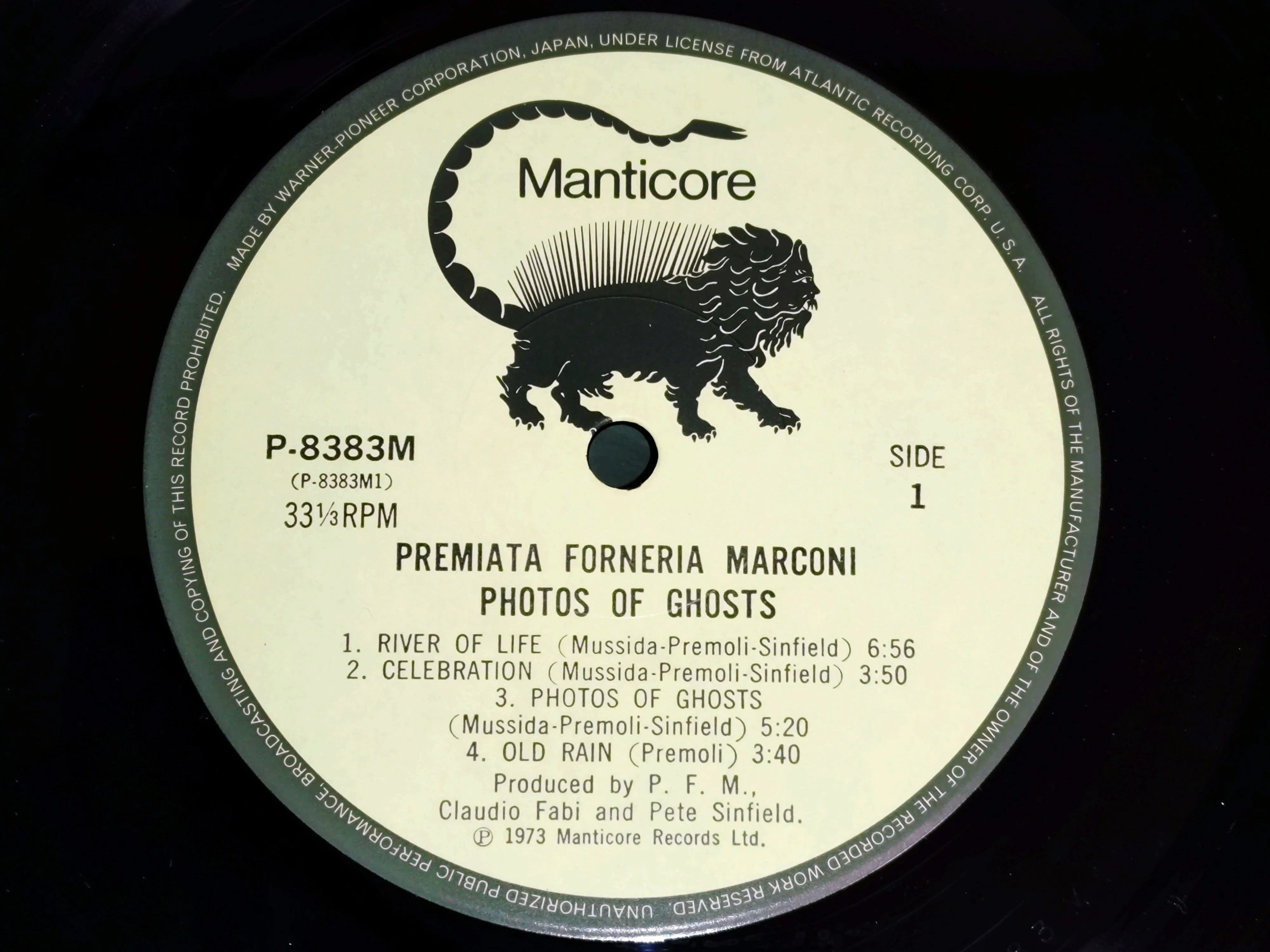 Photos of Ghosts】(1973) P.F.M. The world debut album that made