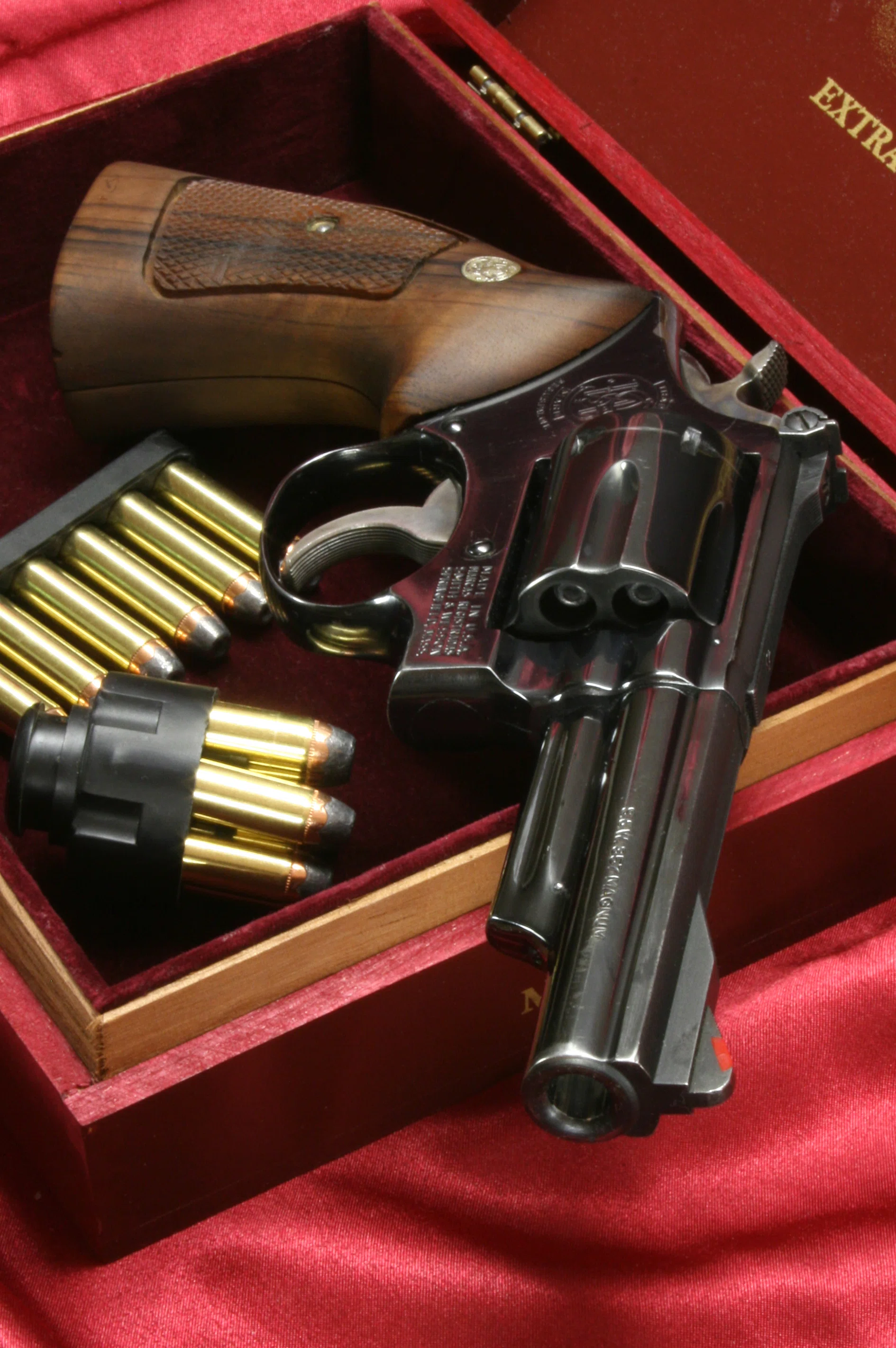 次元の愛銃？ スミス&ウェッソン M19 傑作 357 コンバットマグナム