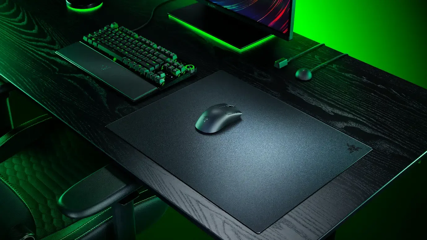 Razer、世界最薄1.9mmのガラス製マウスパッド「Razer Atlas Pro」を5月