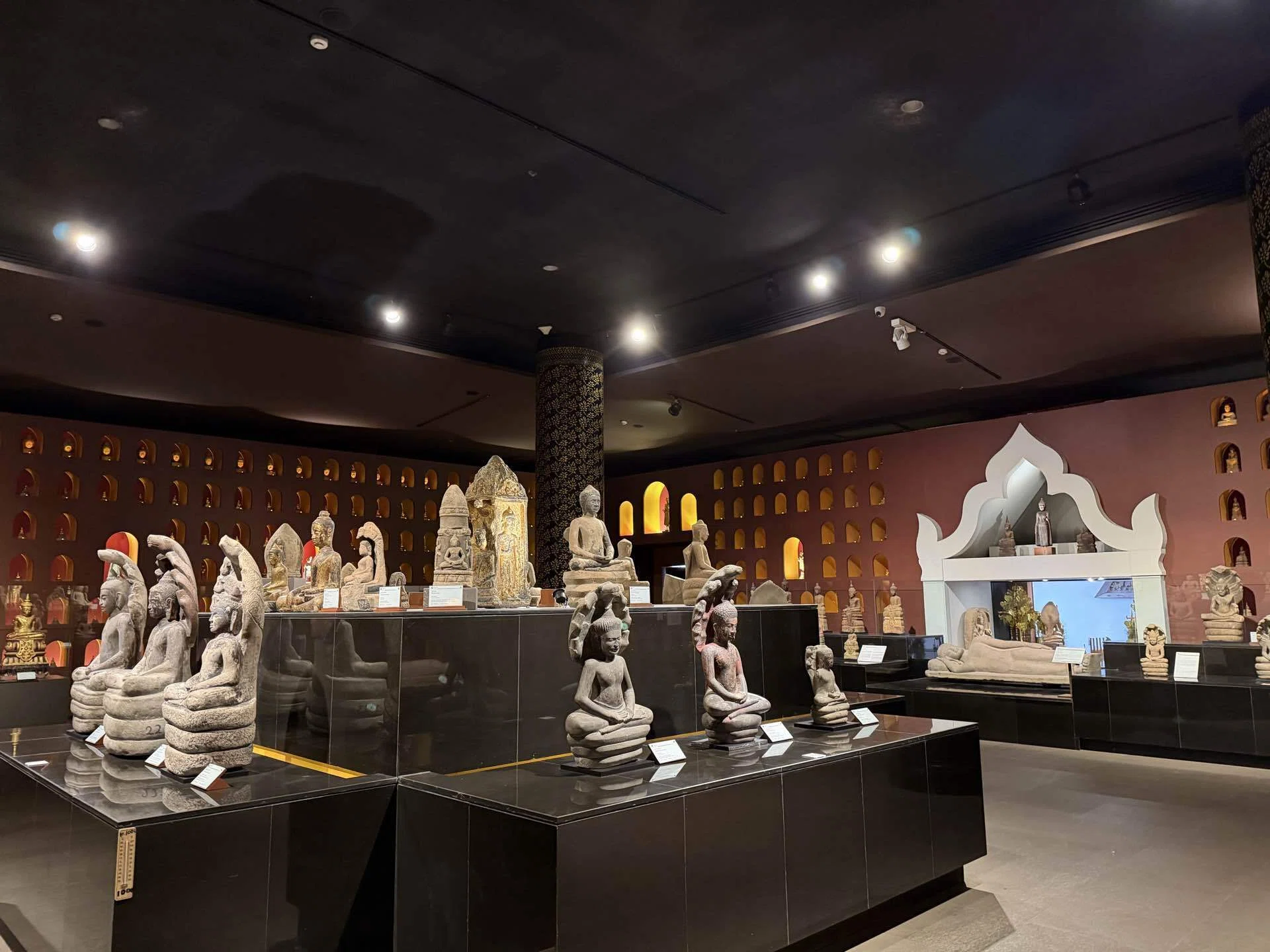 世界一周旅行〜③カンボジア・シェムリアップ Day5〜アンコール博物館