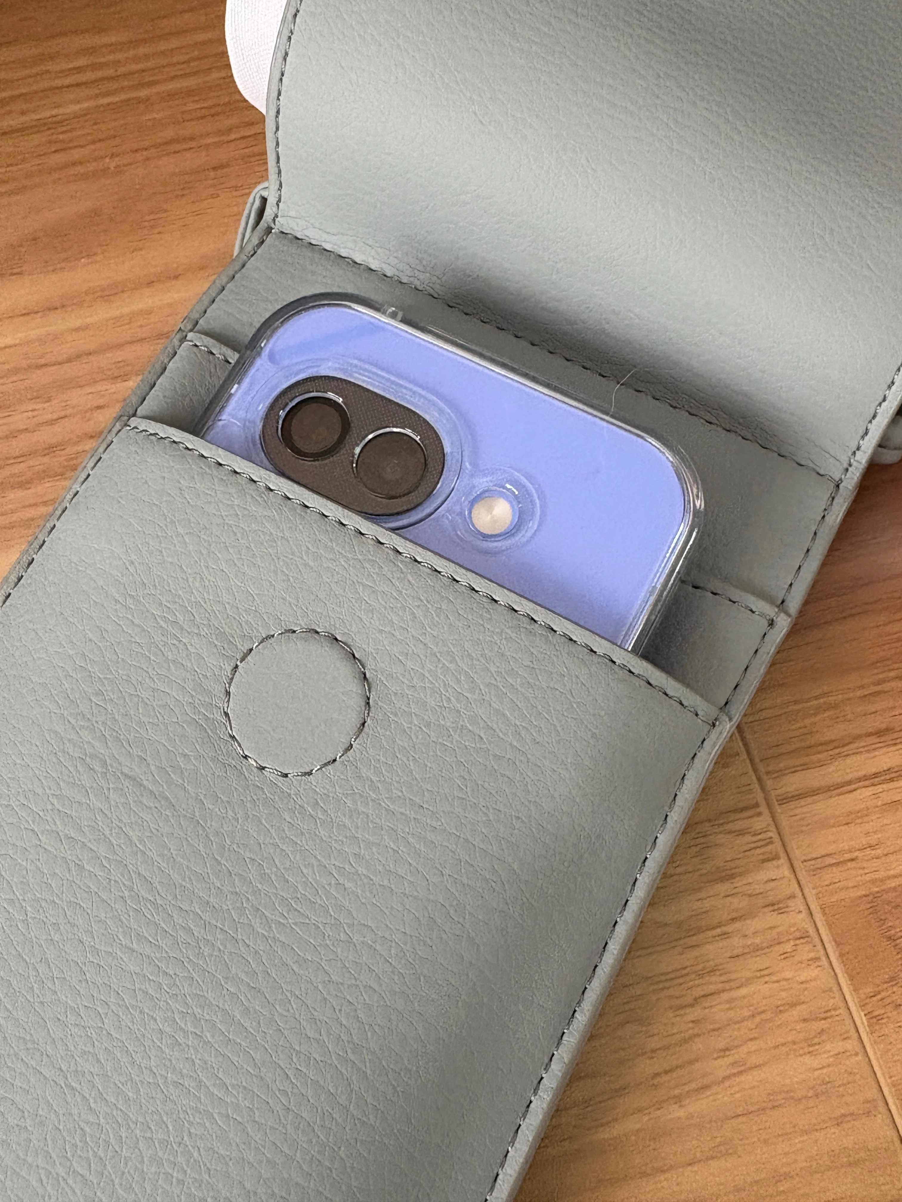 フリマで買ったGoogle Pixel 8非売品ポーチをPixel 10aで蘇らせた