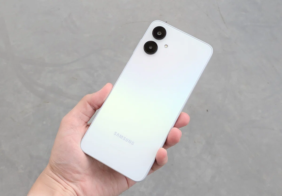 Galaxy A25 5G レビュー！スペック低め、でも安くてかわいいエントリー 