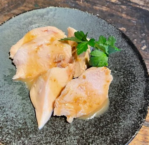 WE ARE THE FARM麻布十番店の鶏ハムオプションの写真