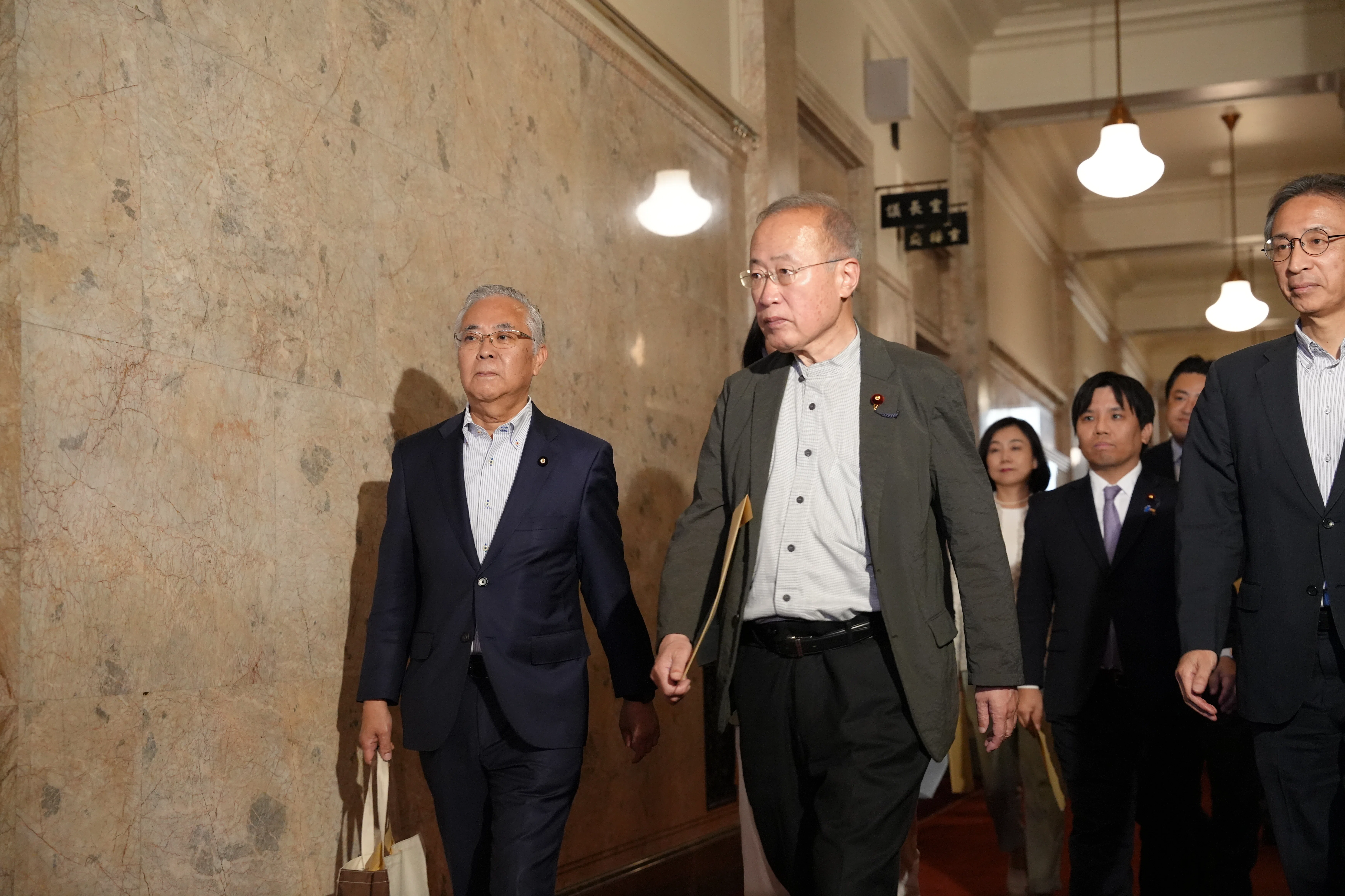 刑事訴訟法の一部を改正する法律案」共同提出後ぶら下がり取材／幹事長