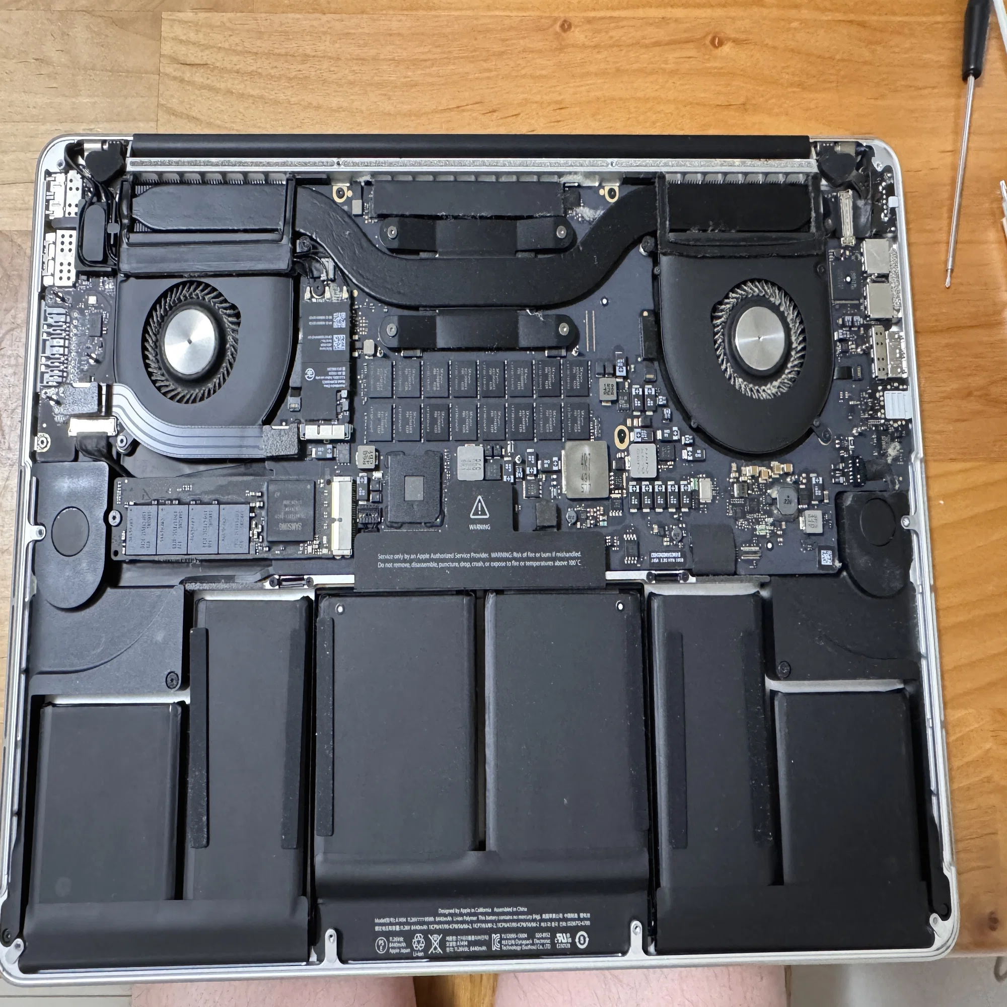 2014 Mid 15インチMacBookPro｜永瀬喜久