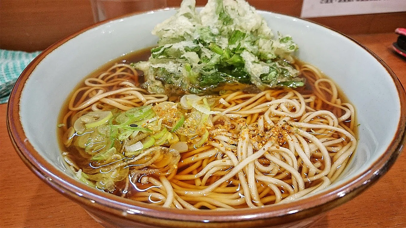思い出の立ち食いそば】東京・上野「元長」｜シュウスケ／フリー