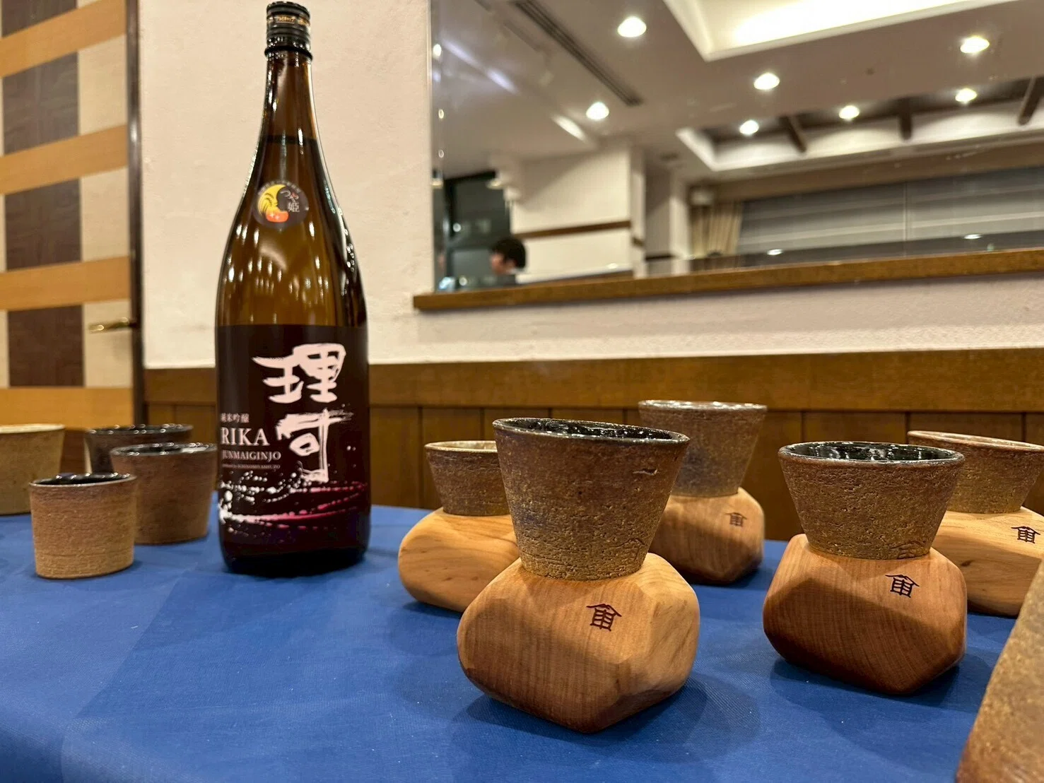 石亀屋 島根・石見の瓦が新宿に——『石州の瓦と器展』が見せた、1,350度で