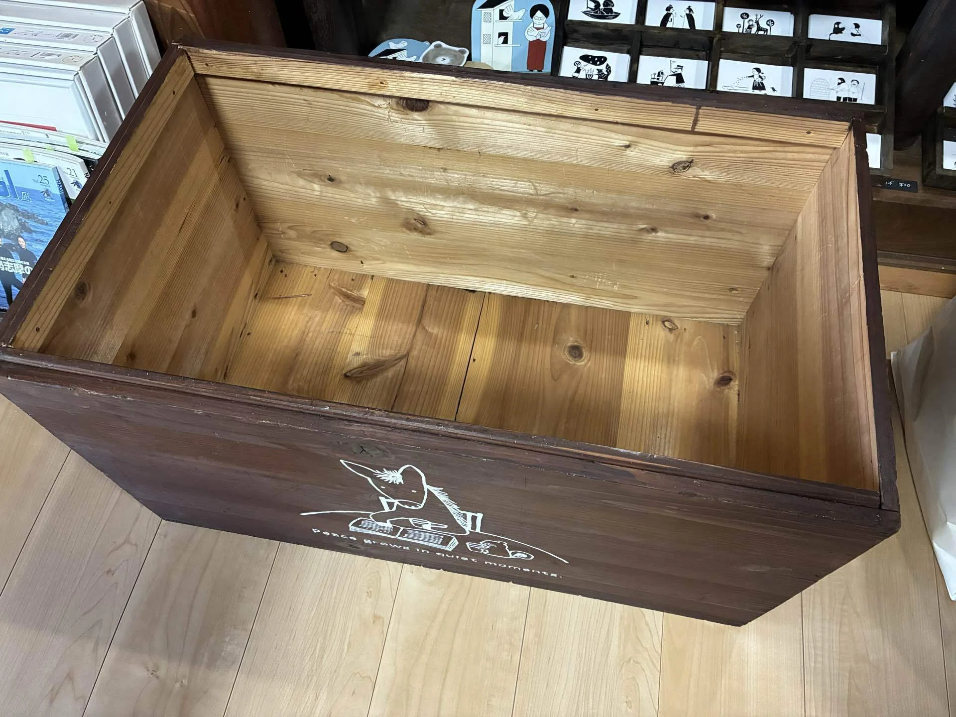 古道具の木箱のベンチチェスト完成^_^｜シャンティー