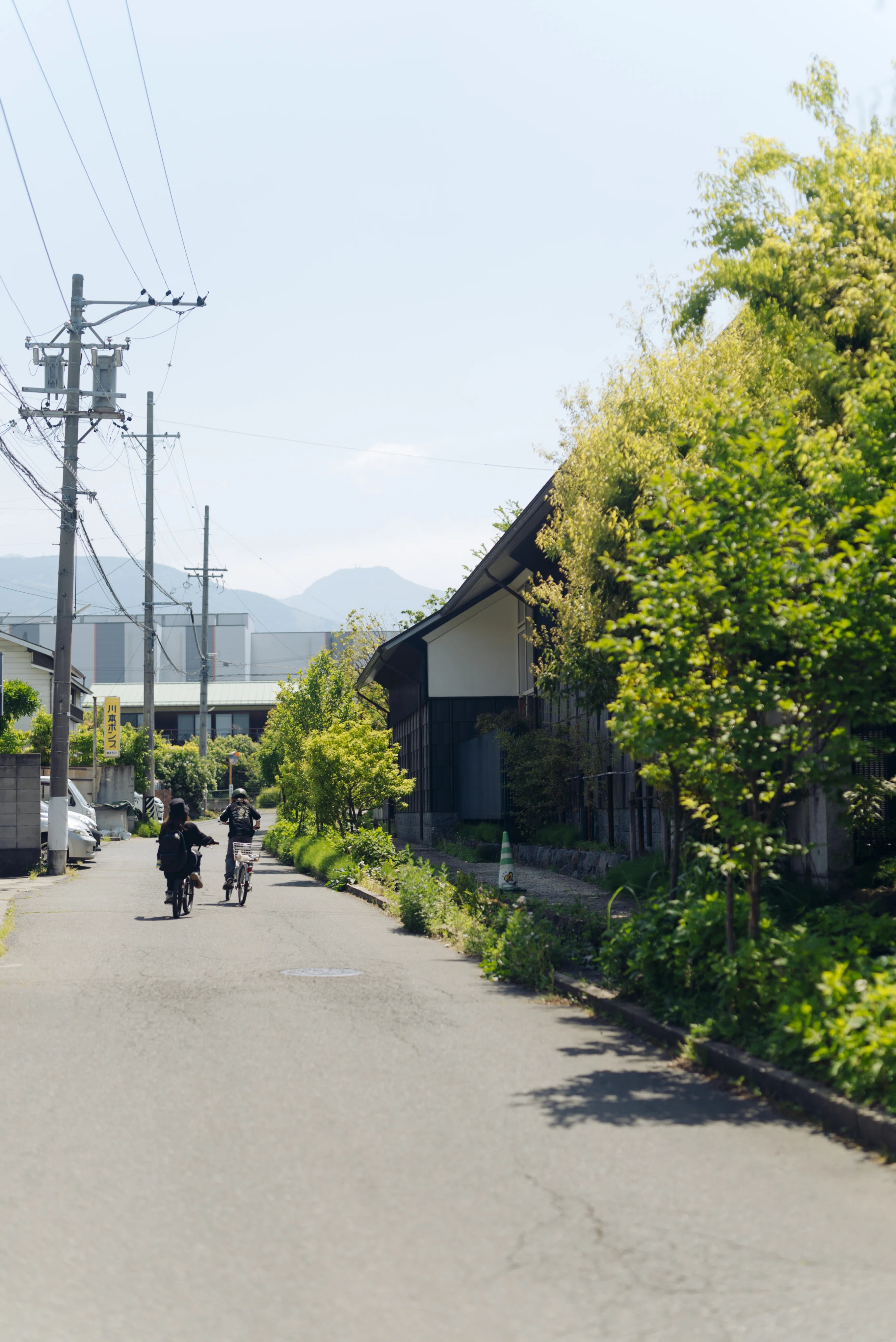 5/16（土）〜31（日）陶芸家 田中一光作「みずくち」展示