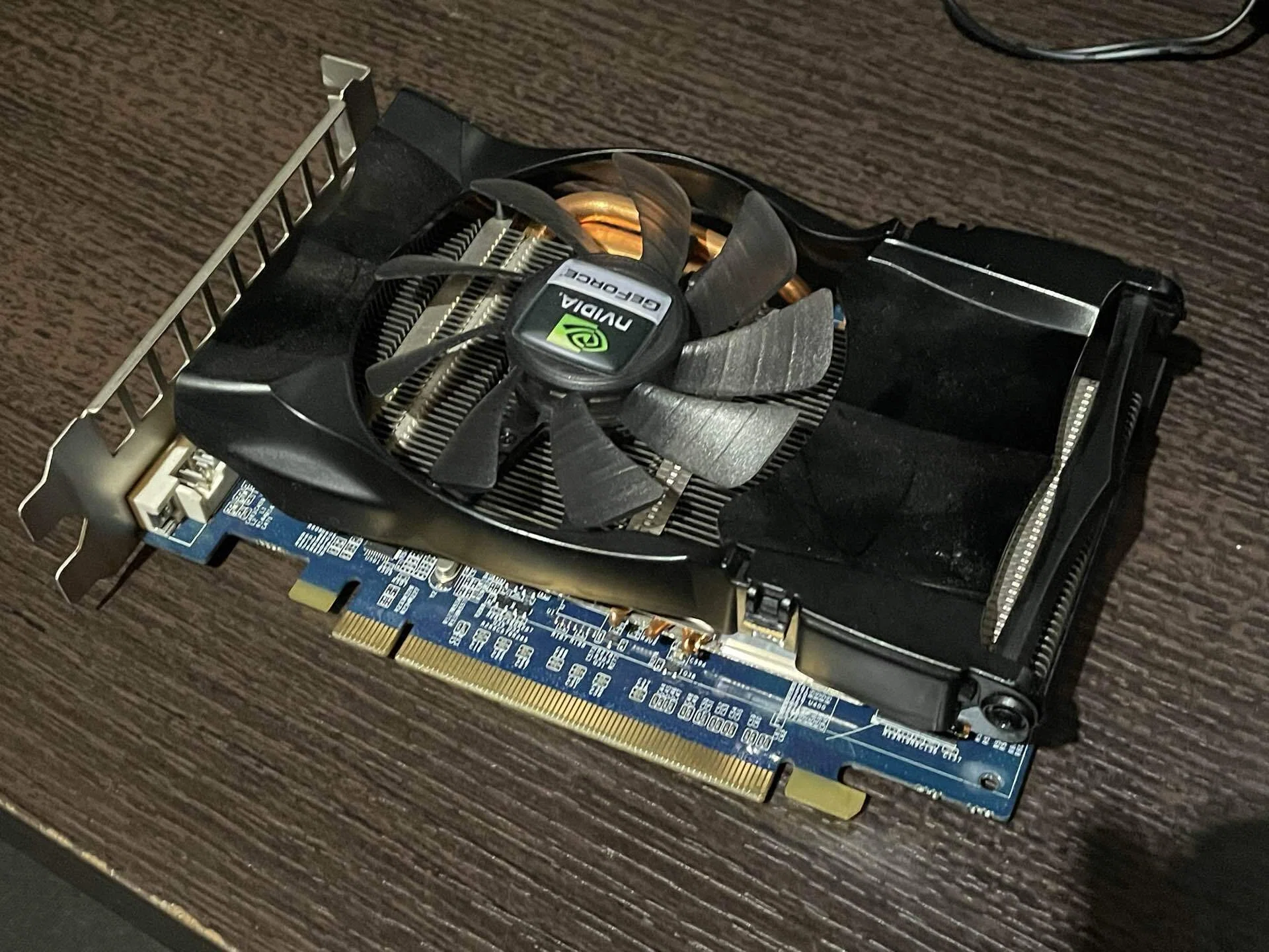 自作PC】最低限の構成で画面表示してみよう！BIOS設定やっときたいよね