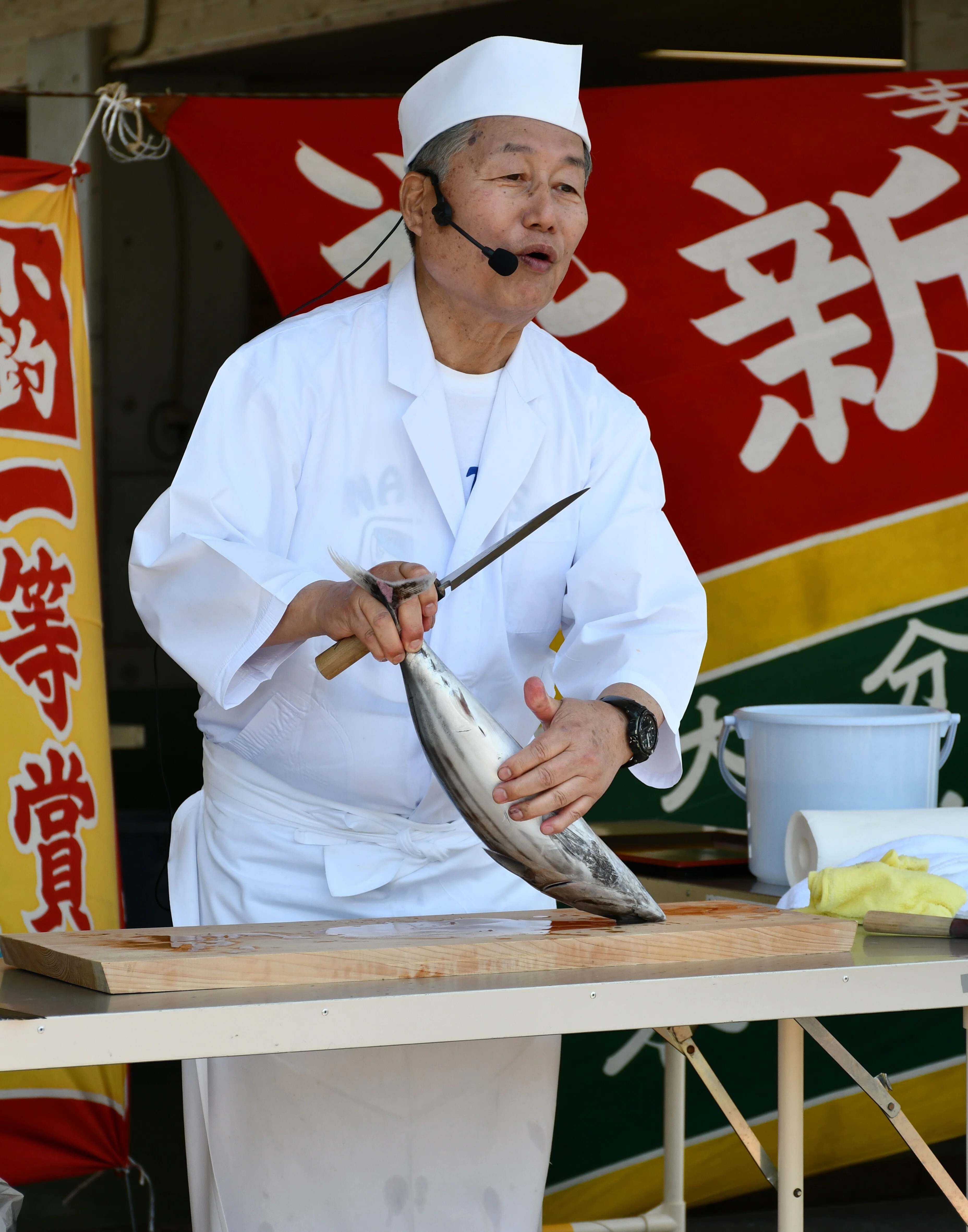 土佐久礼の「かつお祭り」旬の上りガツオで大宴会｜中山道雄