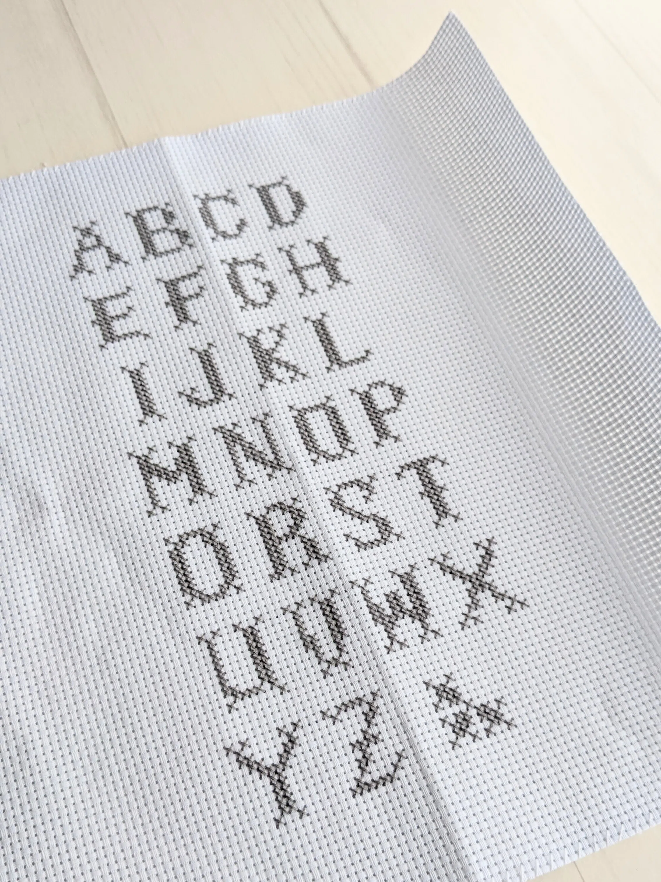 刺繍 アルファベットを刺したくて｜sion