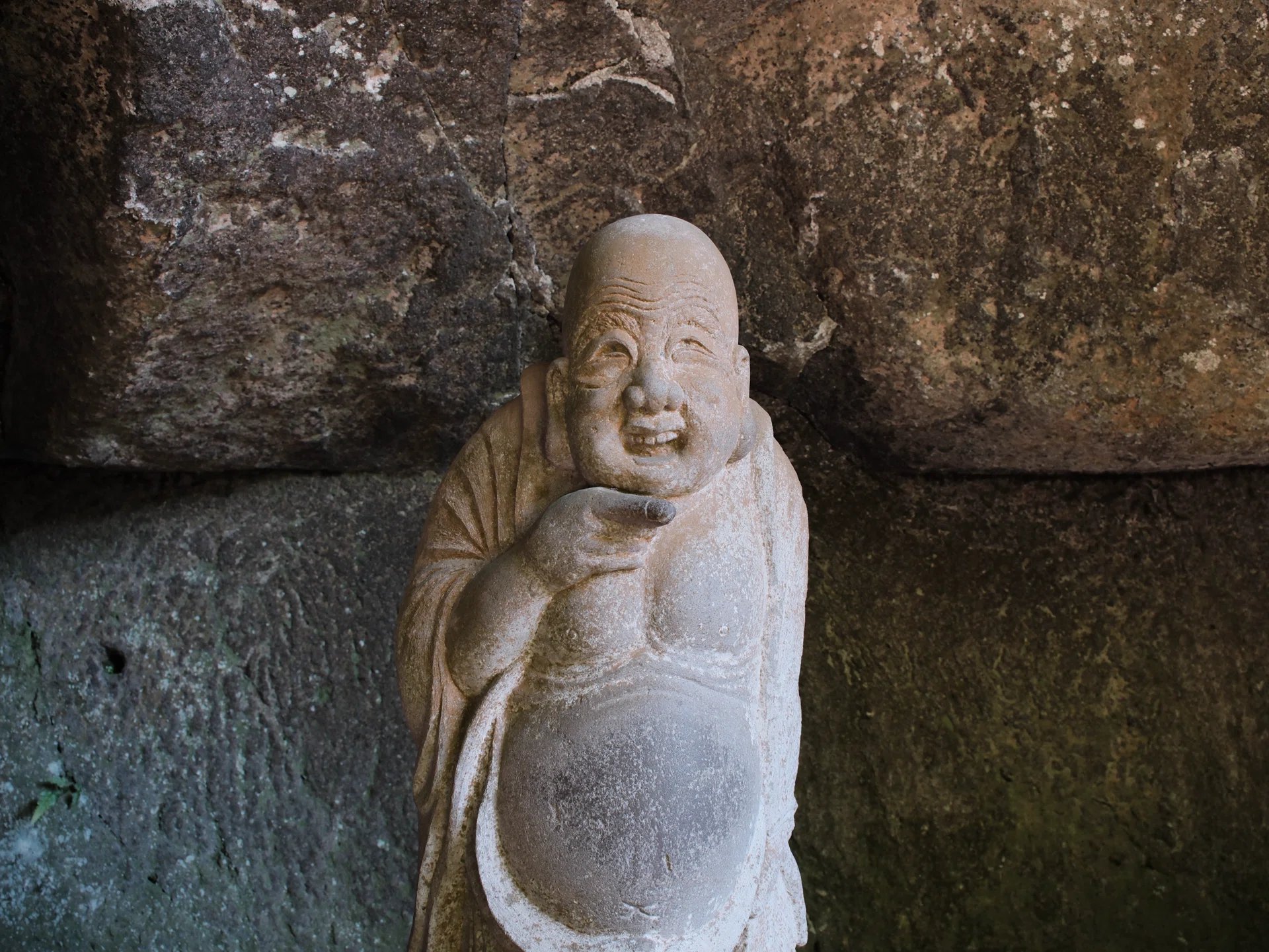 北鎌倉 / 新緑のお寺巡り②〜浄智寺～｜にーこ