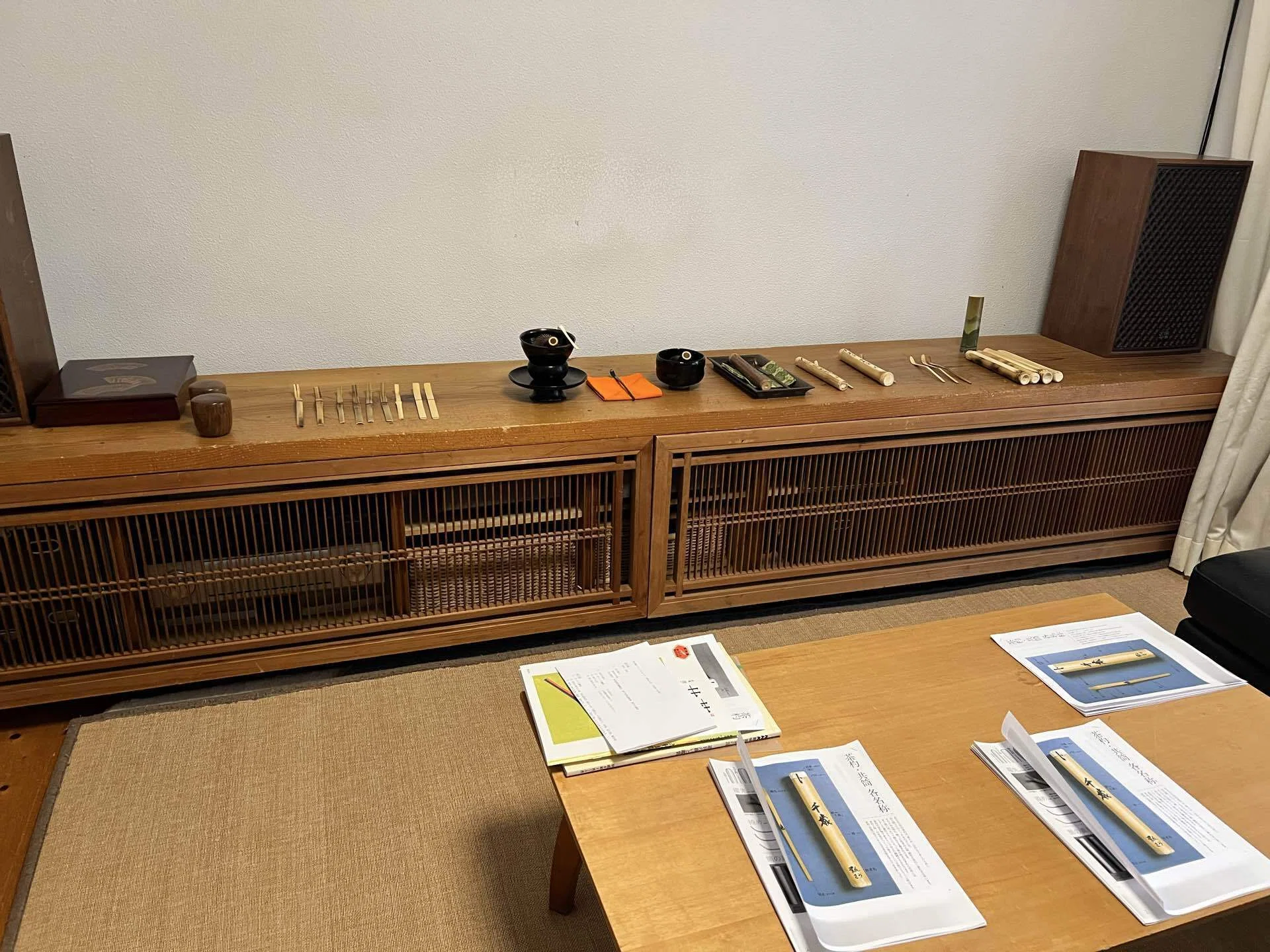 開催レポート】2年ぶりの茶杓削り体験会。市販品にはない「樋」と「銘
