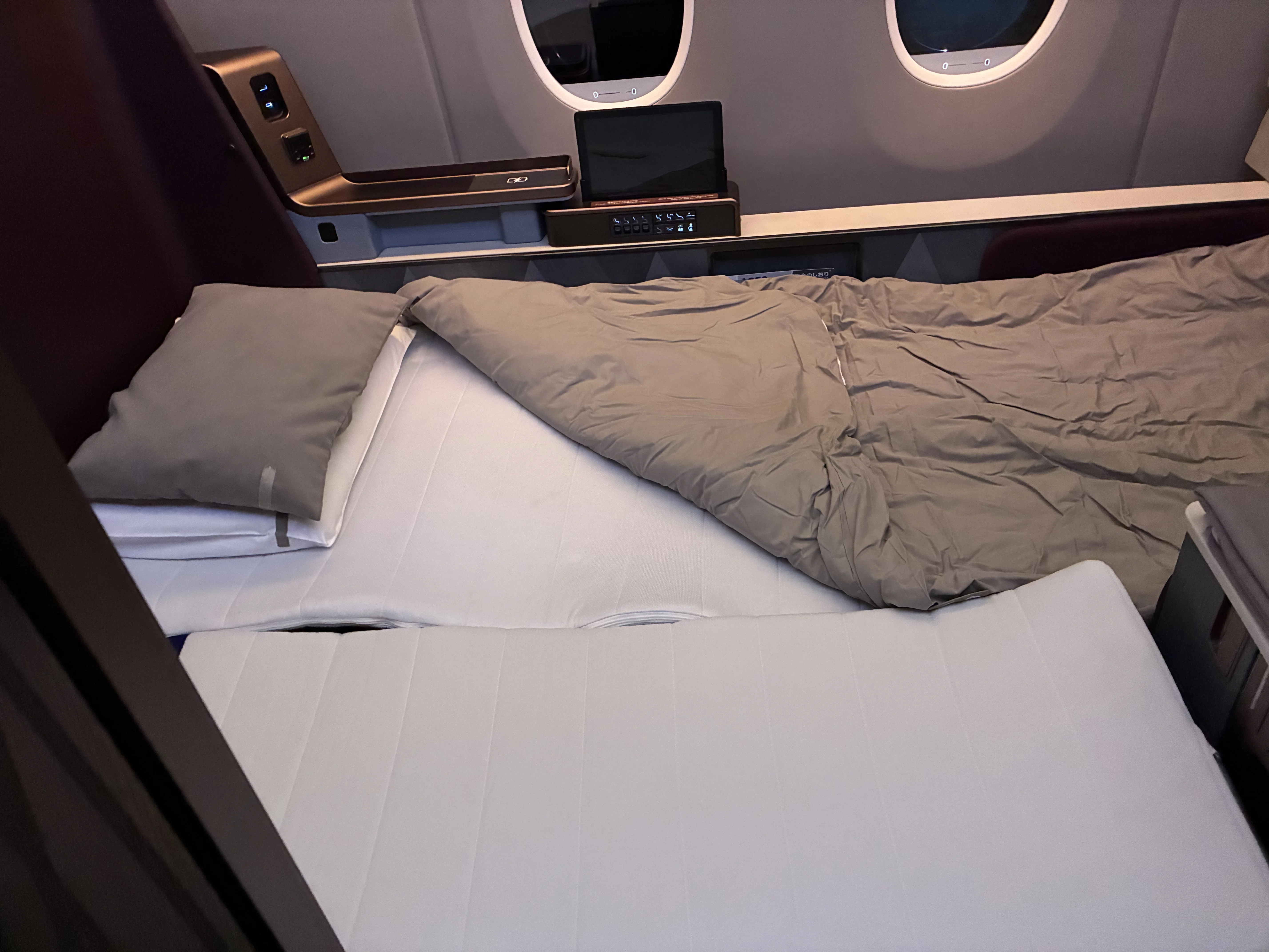 空の旅 Around the World Flight Trip Season 2: A Once-in-a-Lifetime JAL