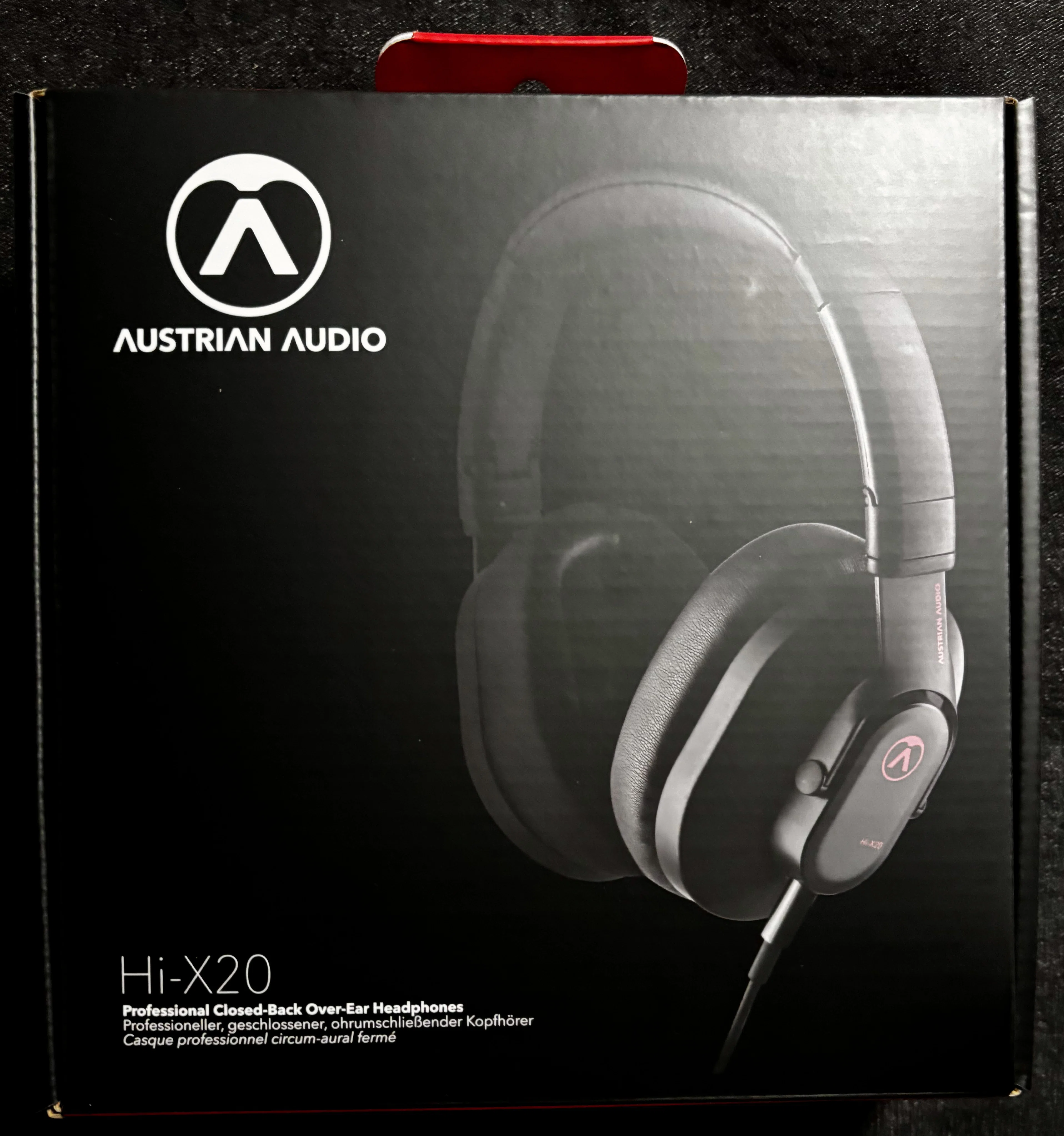 モニターヘッドホンの“ダークホース”？ Austrian Audio「Hi-X20