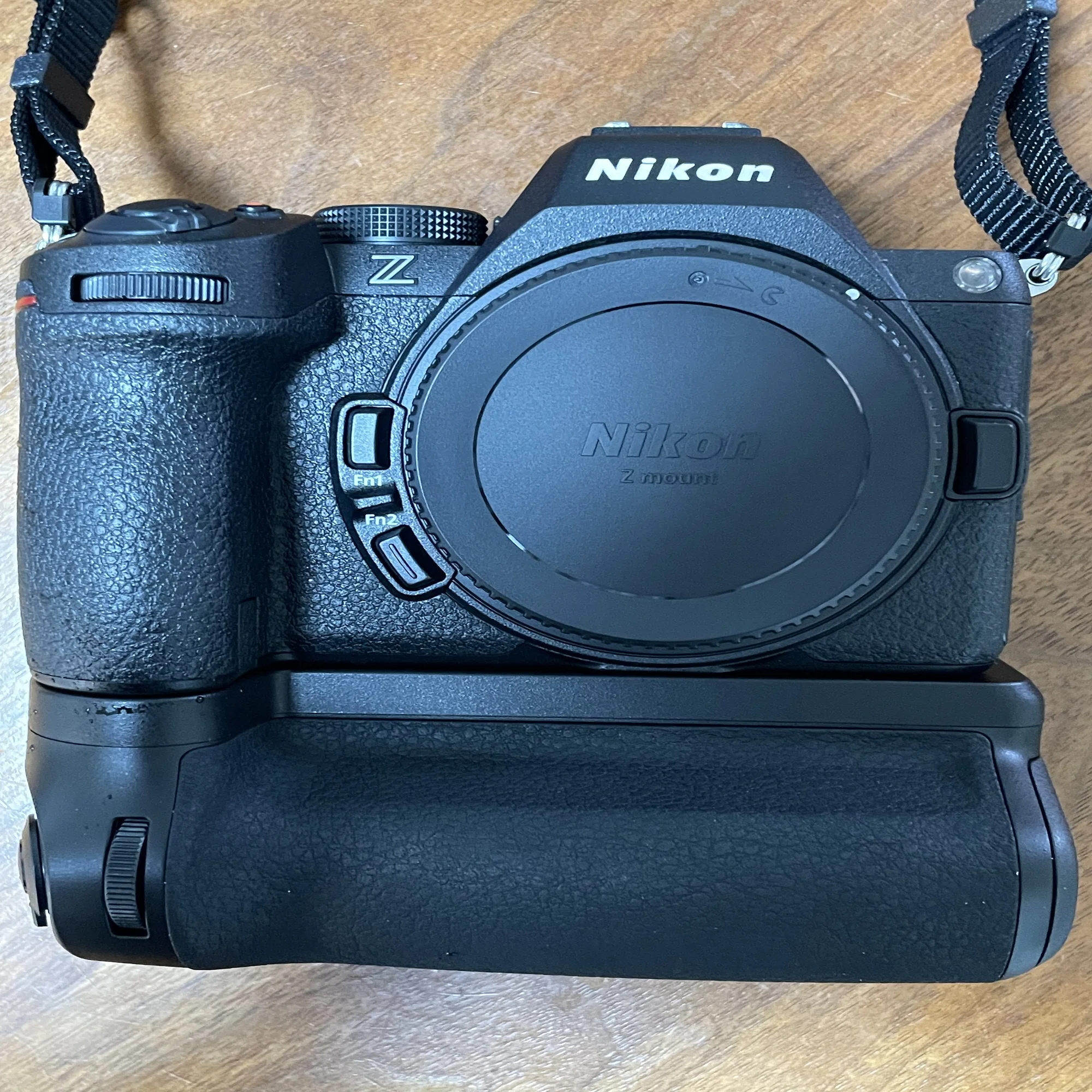 Mb n14 z6 バッテリー グリップ バッテリーグリップ カメラ用 - メルカリ