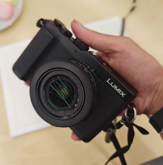 LUMIX L10 チタンゴールドが思った以上に“物として良かった”話